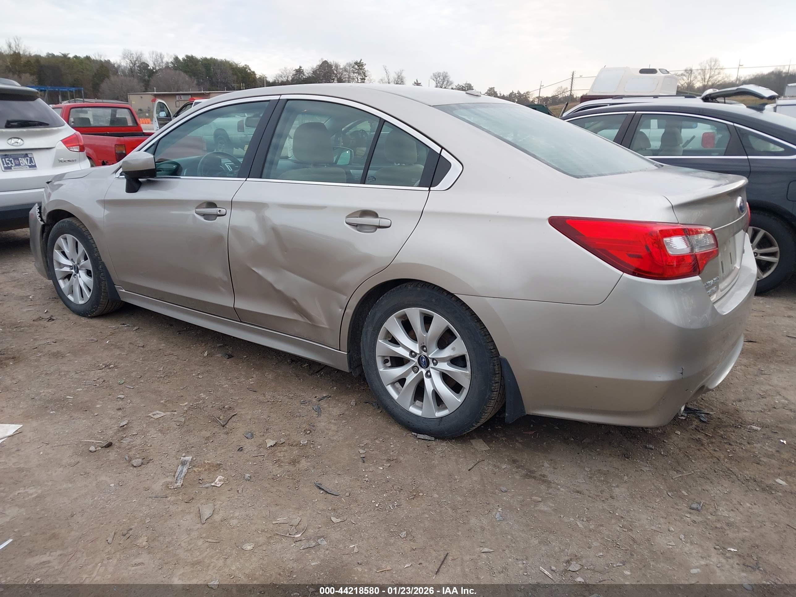 SUBARU LEGACY image 3
