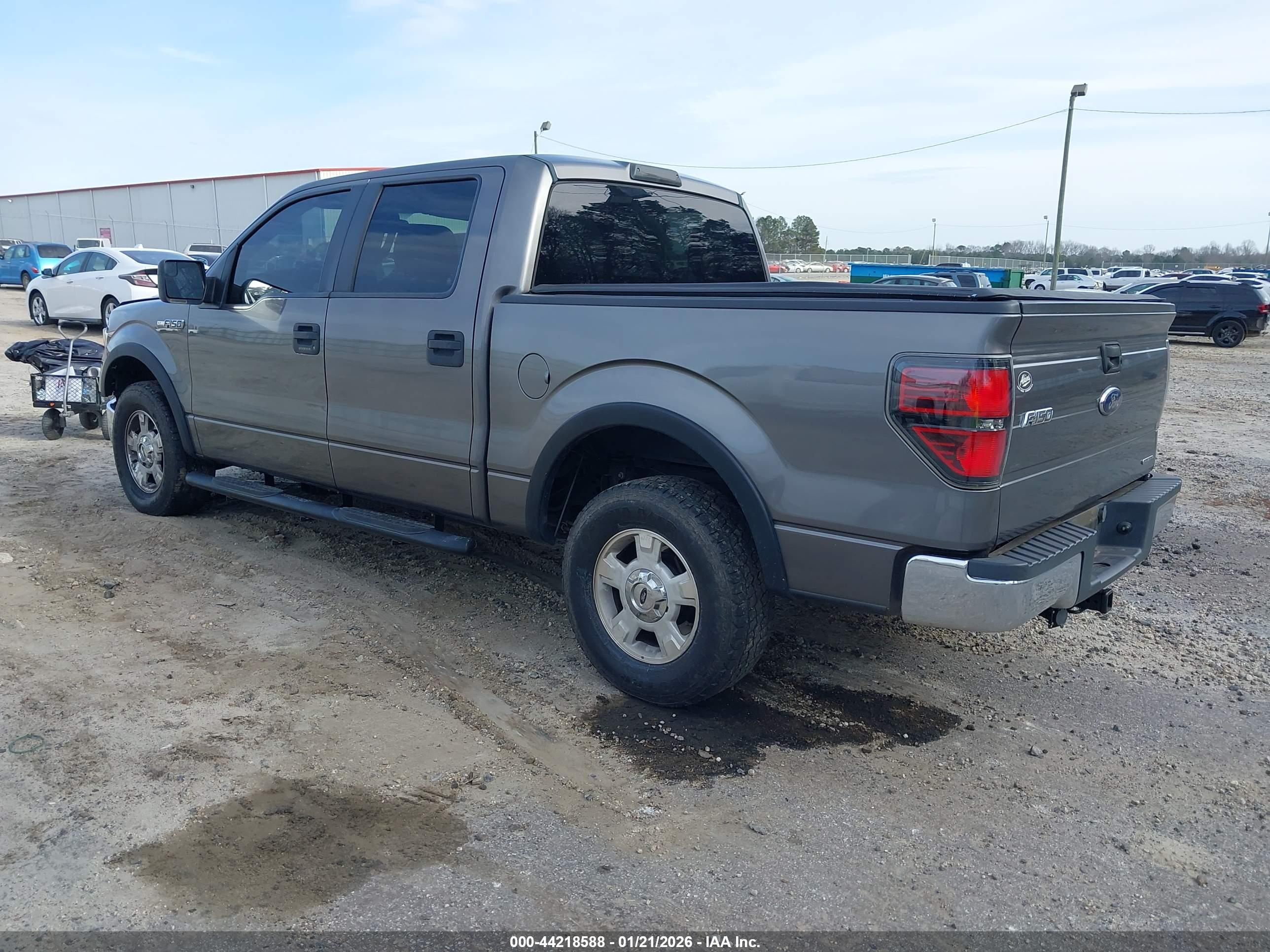 FORD F-150 image 3