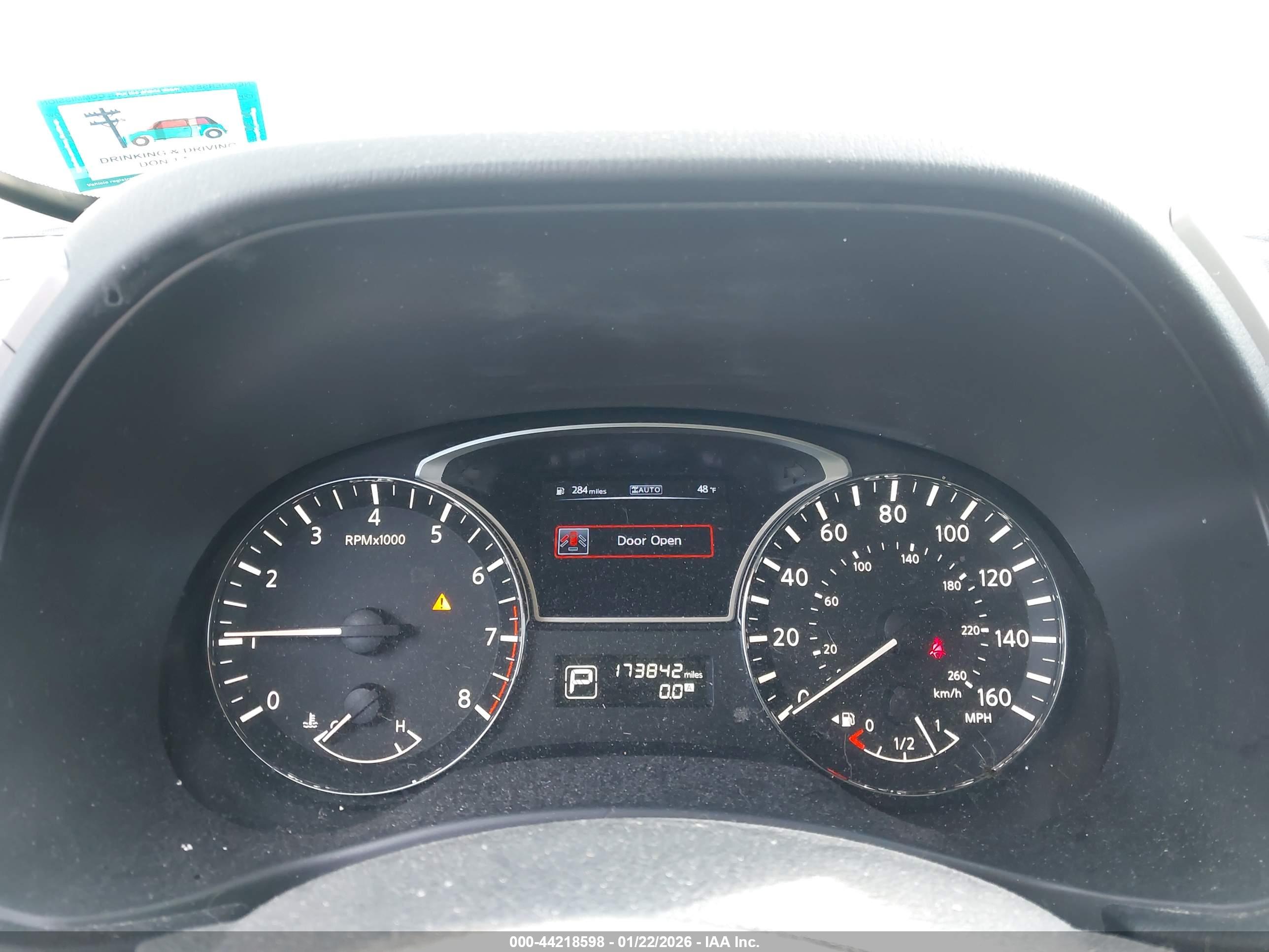 NISSAN PATHFINDER image 7