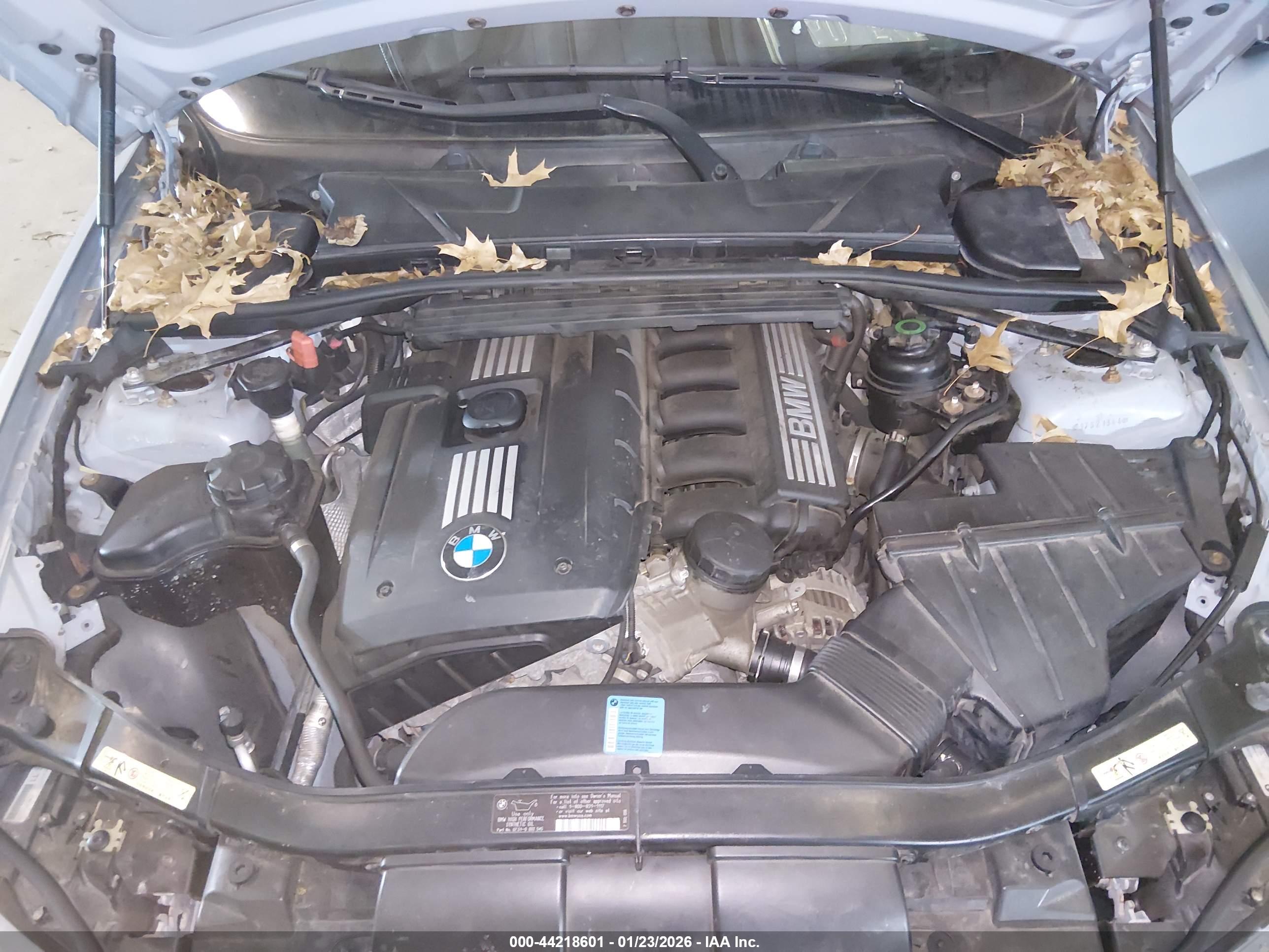 BMW 328I image 10