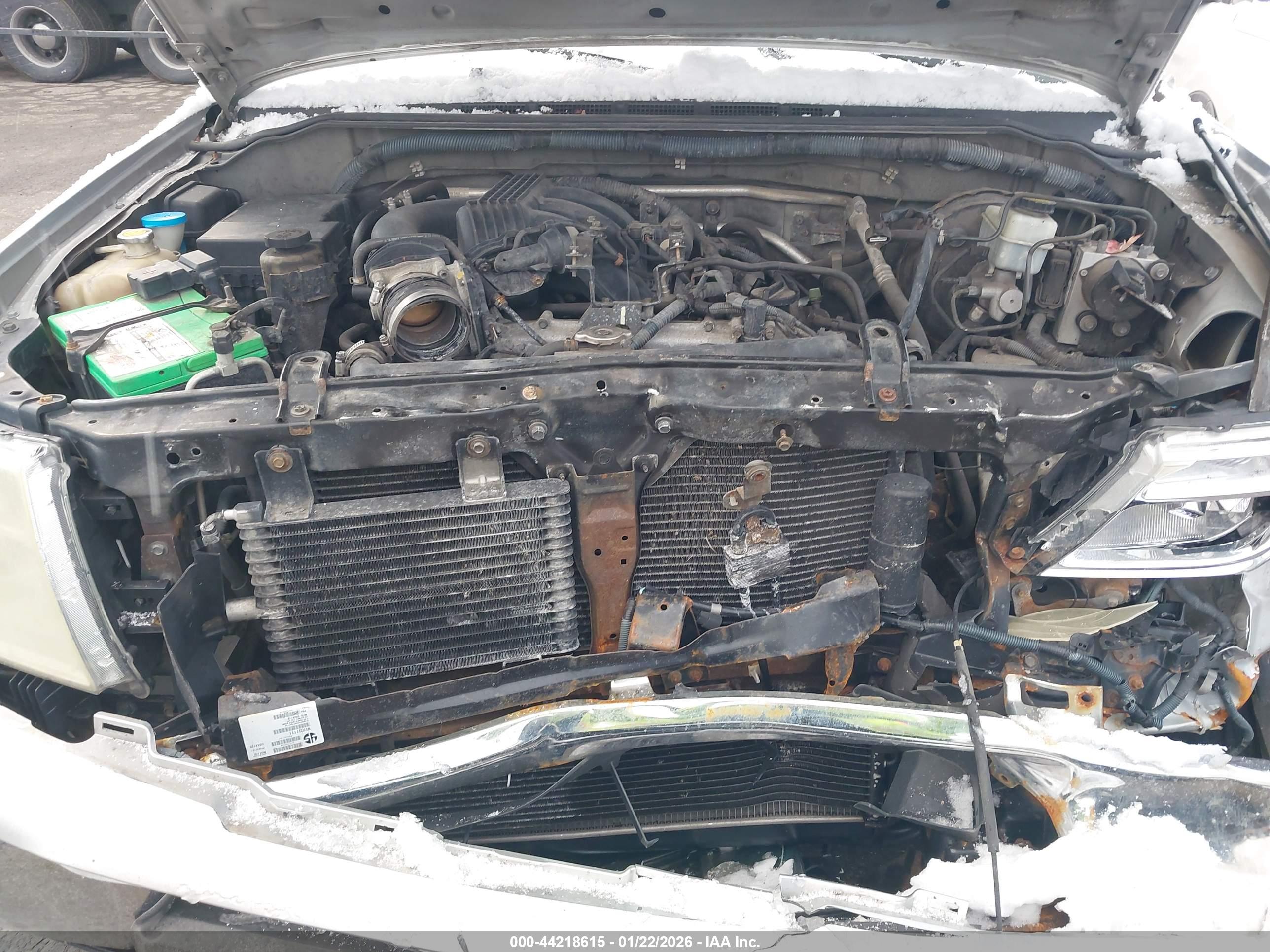 NISSAN FRONTIER image 10
