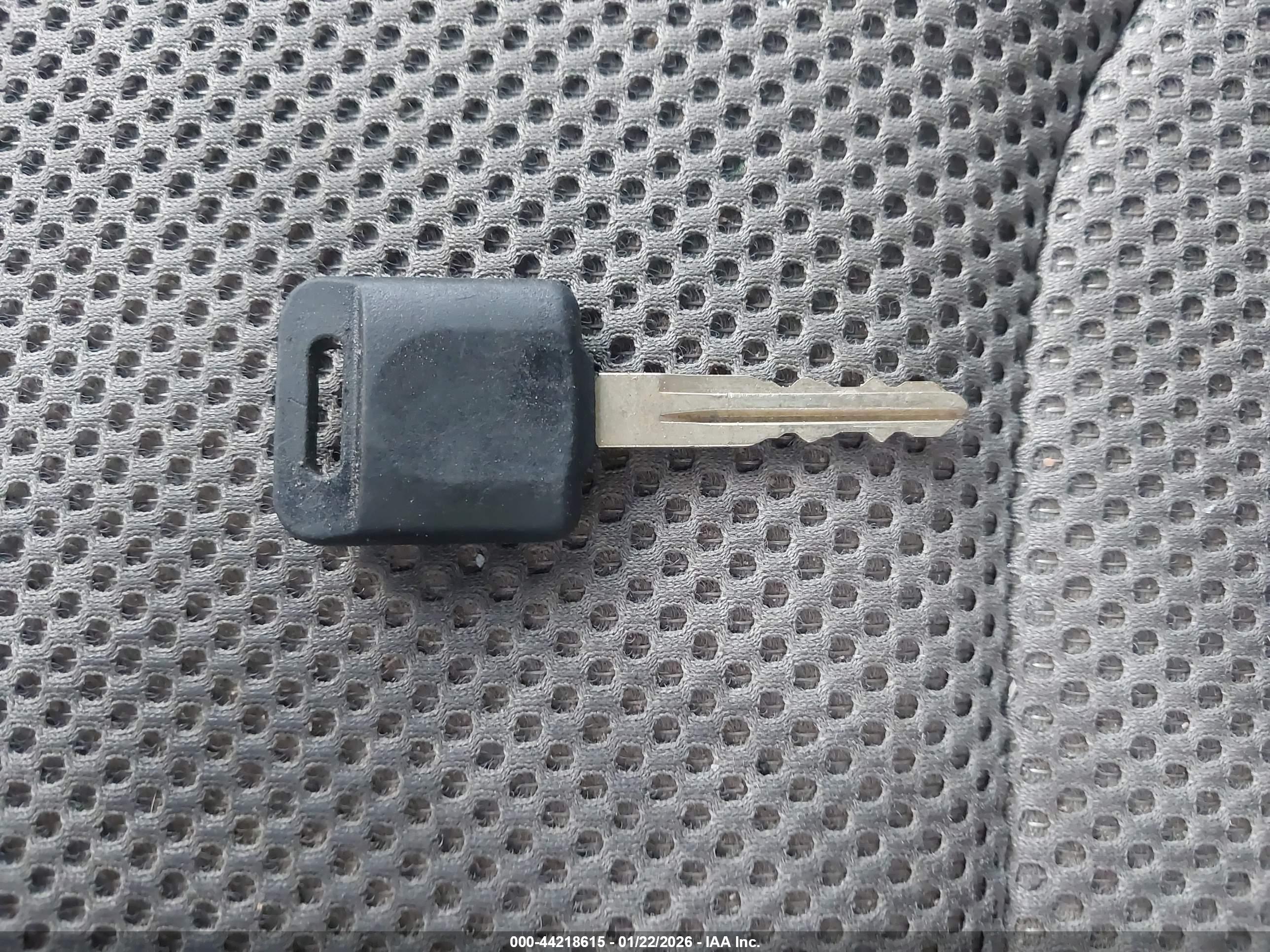 NISSAN FRONTIER image 11