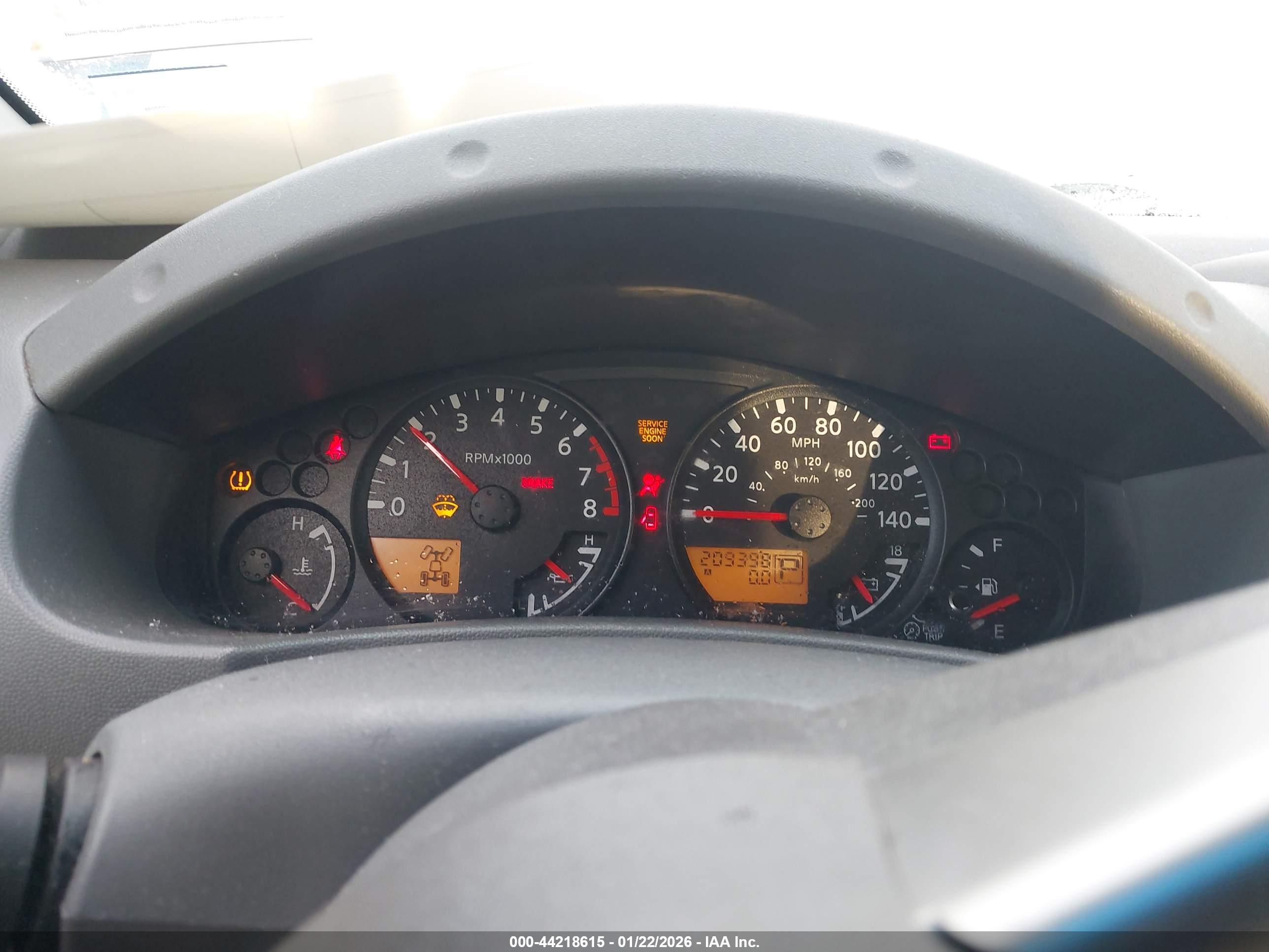 NISSAN FRONTIER image 7