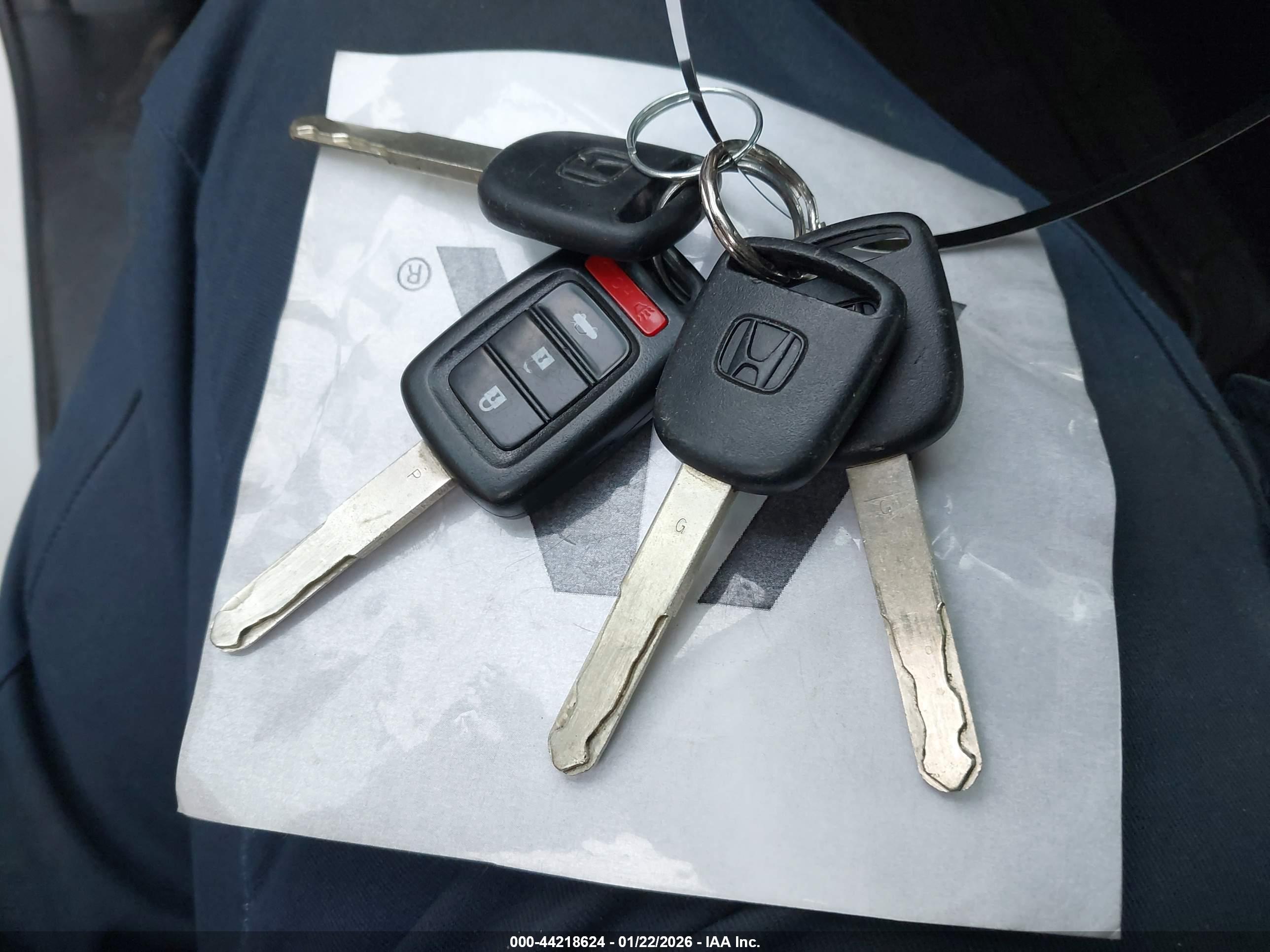 HONDA ACCORD image 11