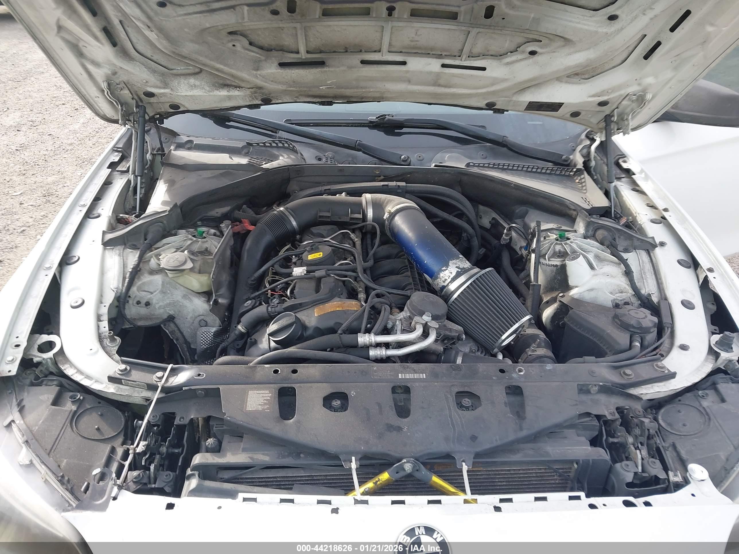 BMW 535I image 10