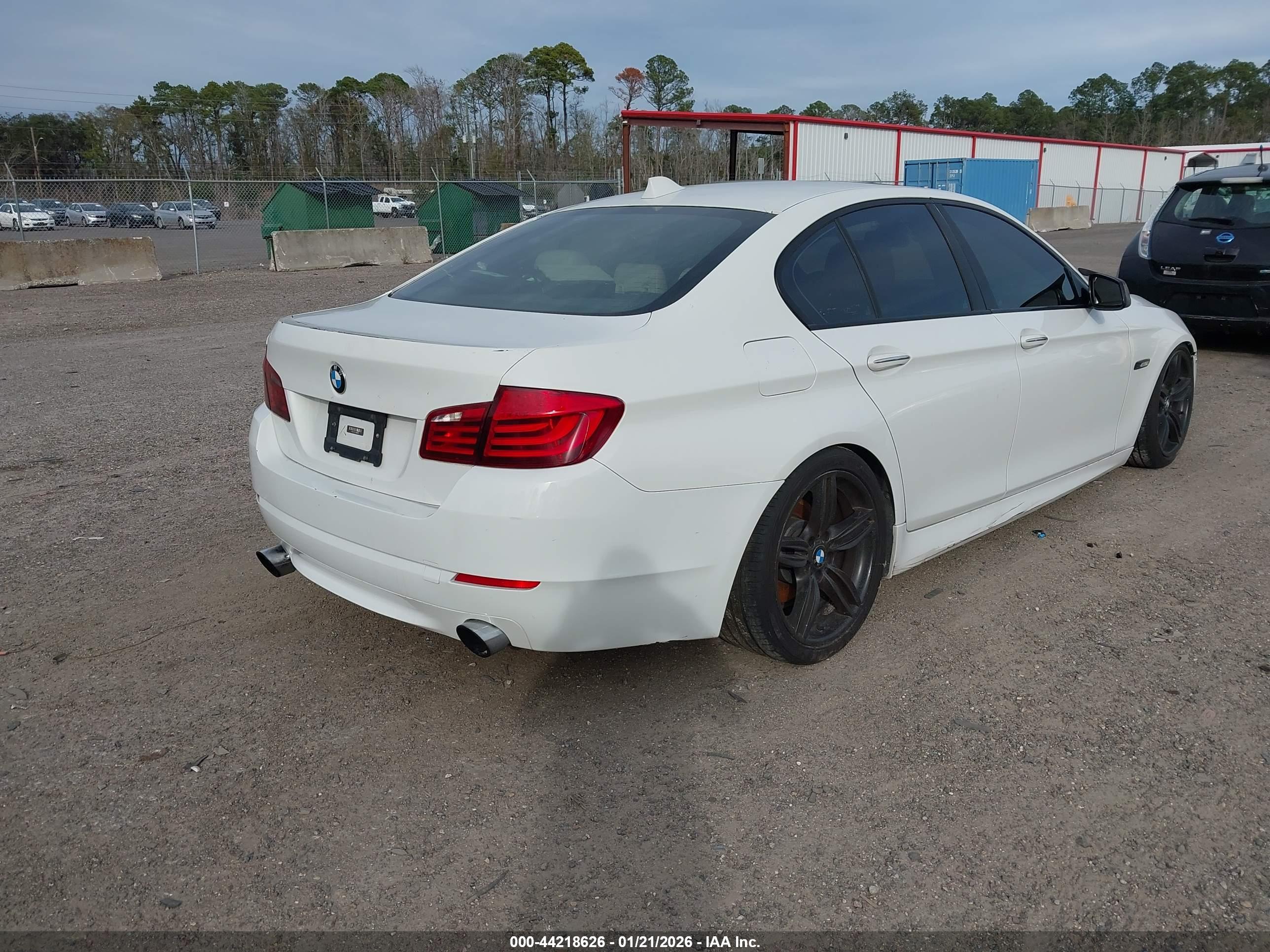 BMW 535I image 4
