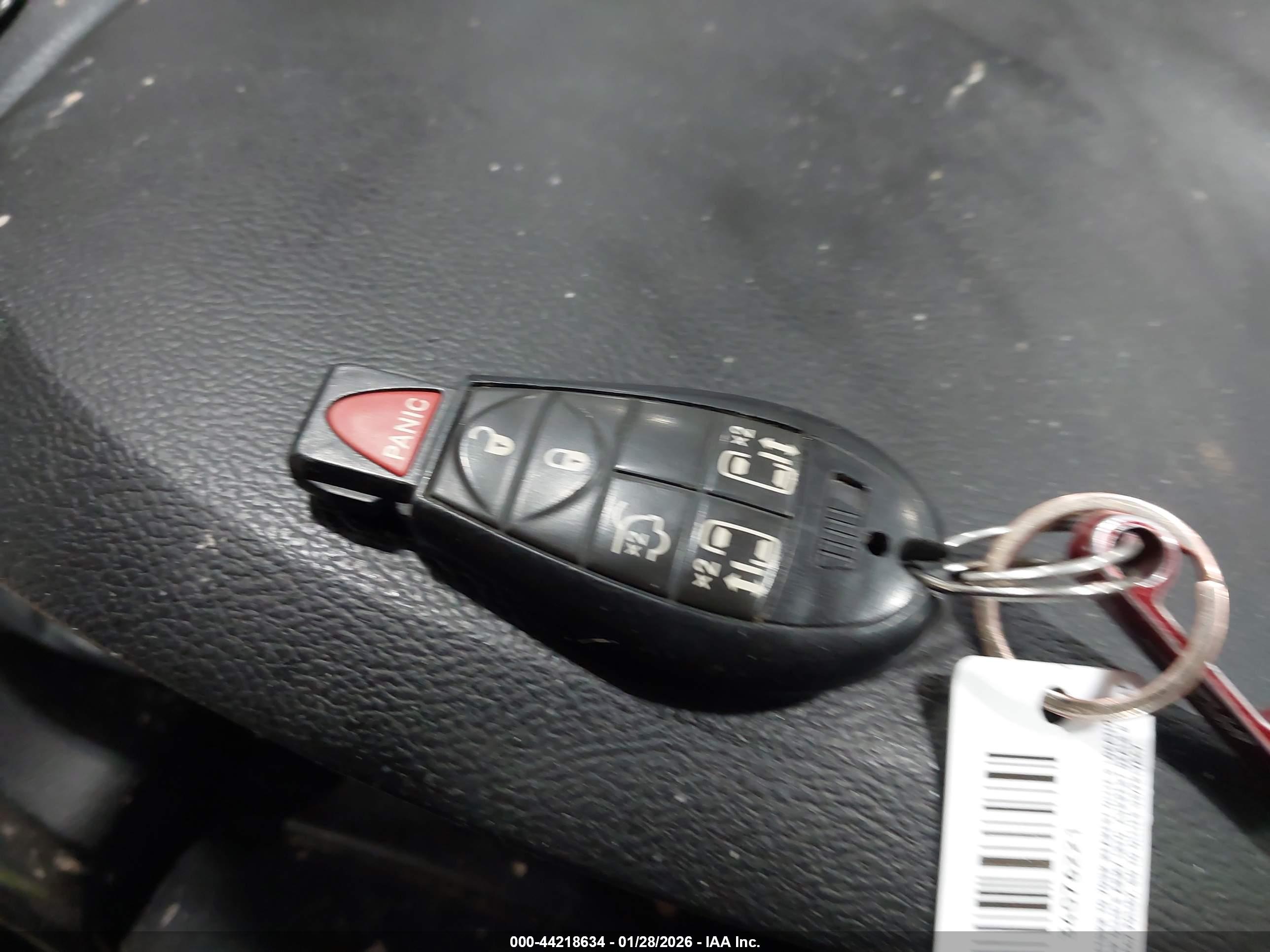 CHRYSLER TOWN image 11