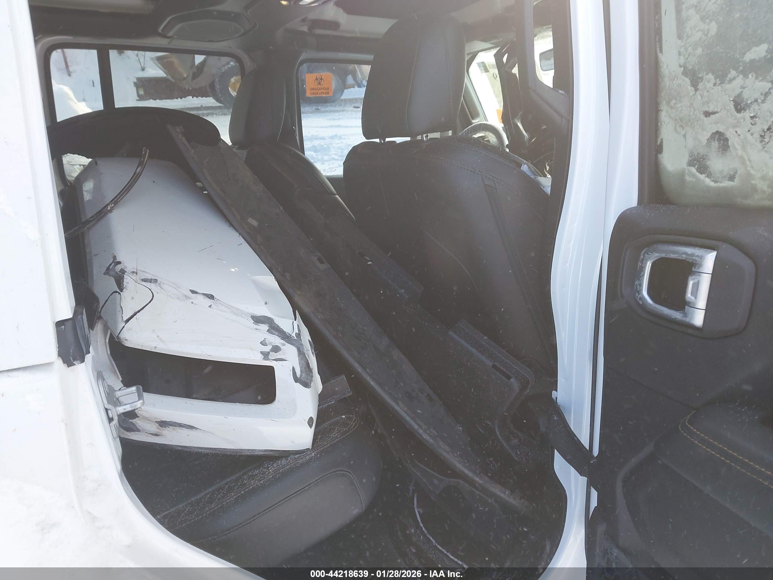JEEP WRANGLER image 8