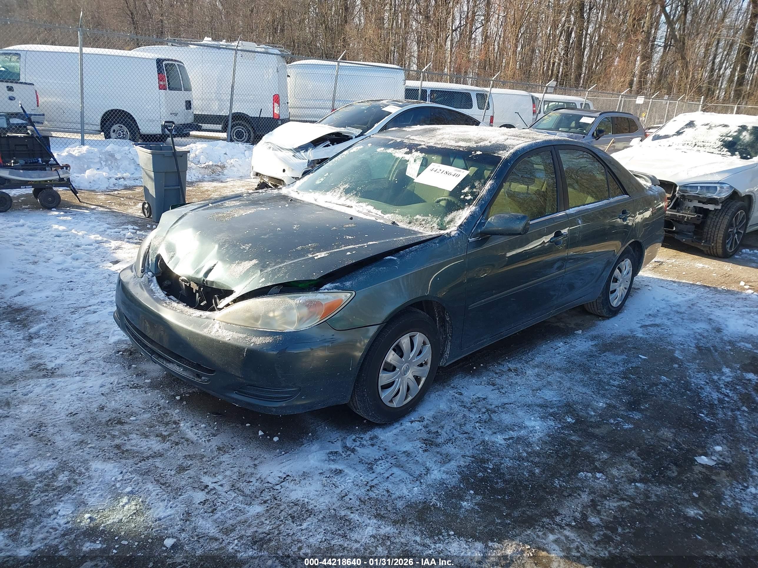 TOYOTA CAMRY image 2