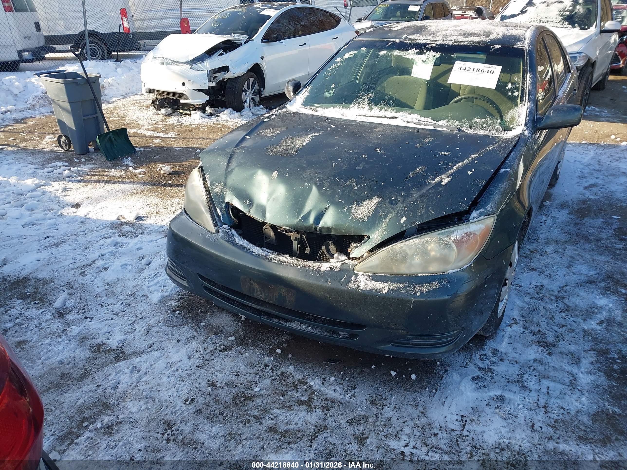 TOYOTA CAMRY image 6