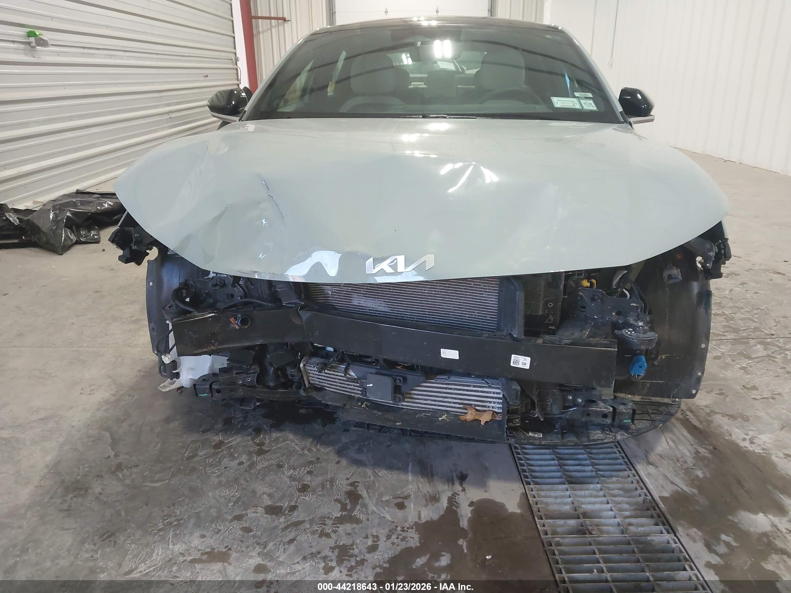 KIA K4 image 6