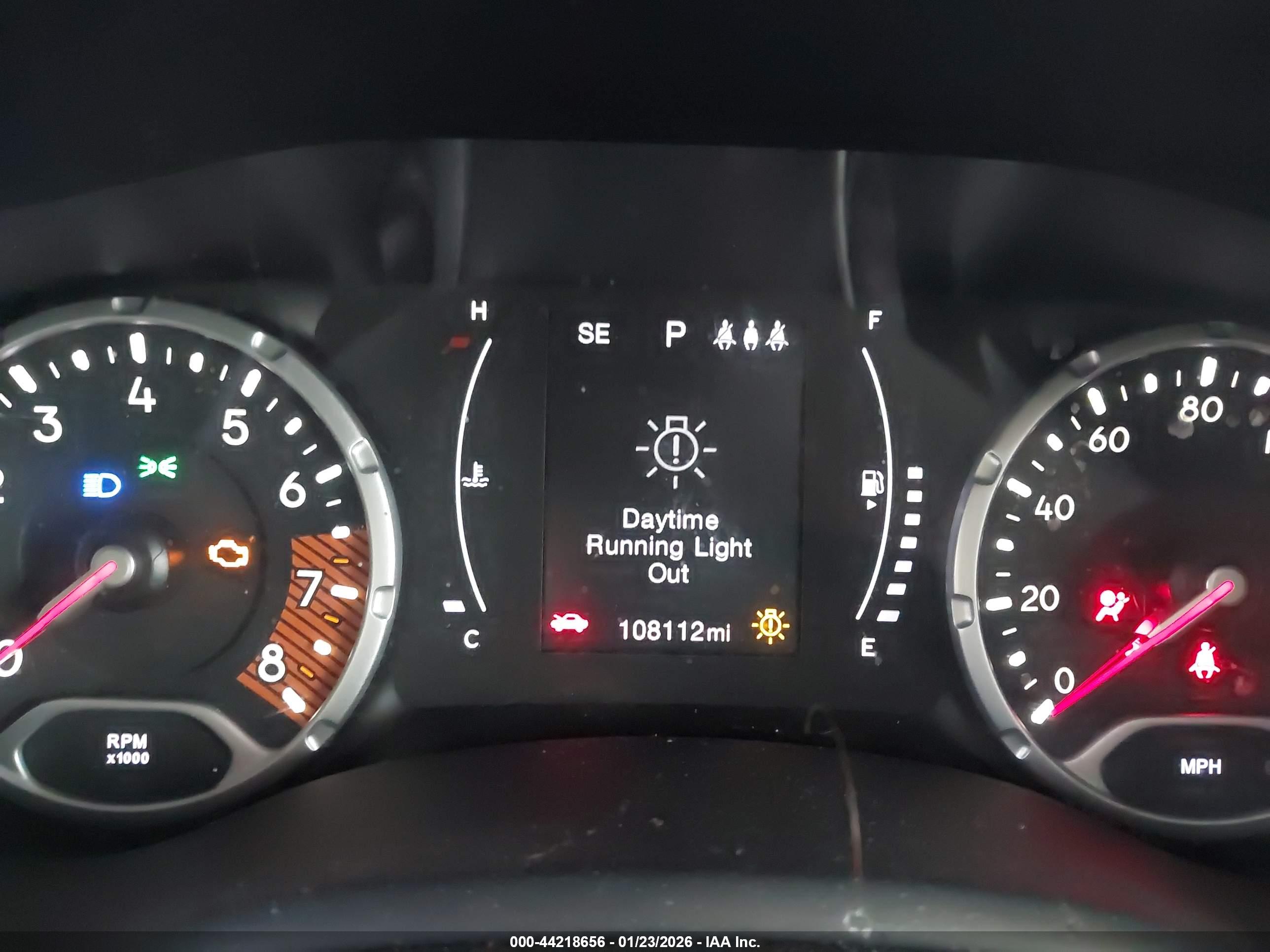 JEEP RENEGADE image 7