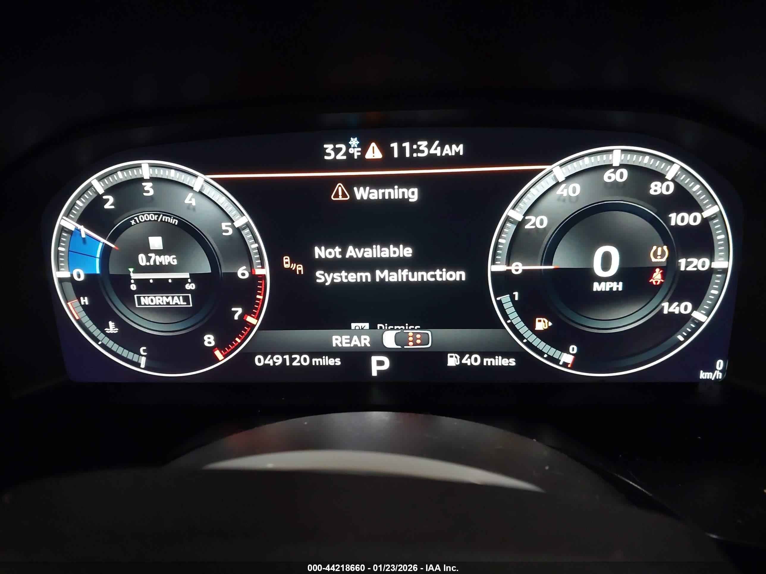 MITSUBISHI OUTLANDER image 7