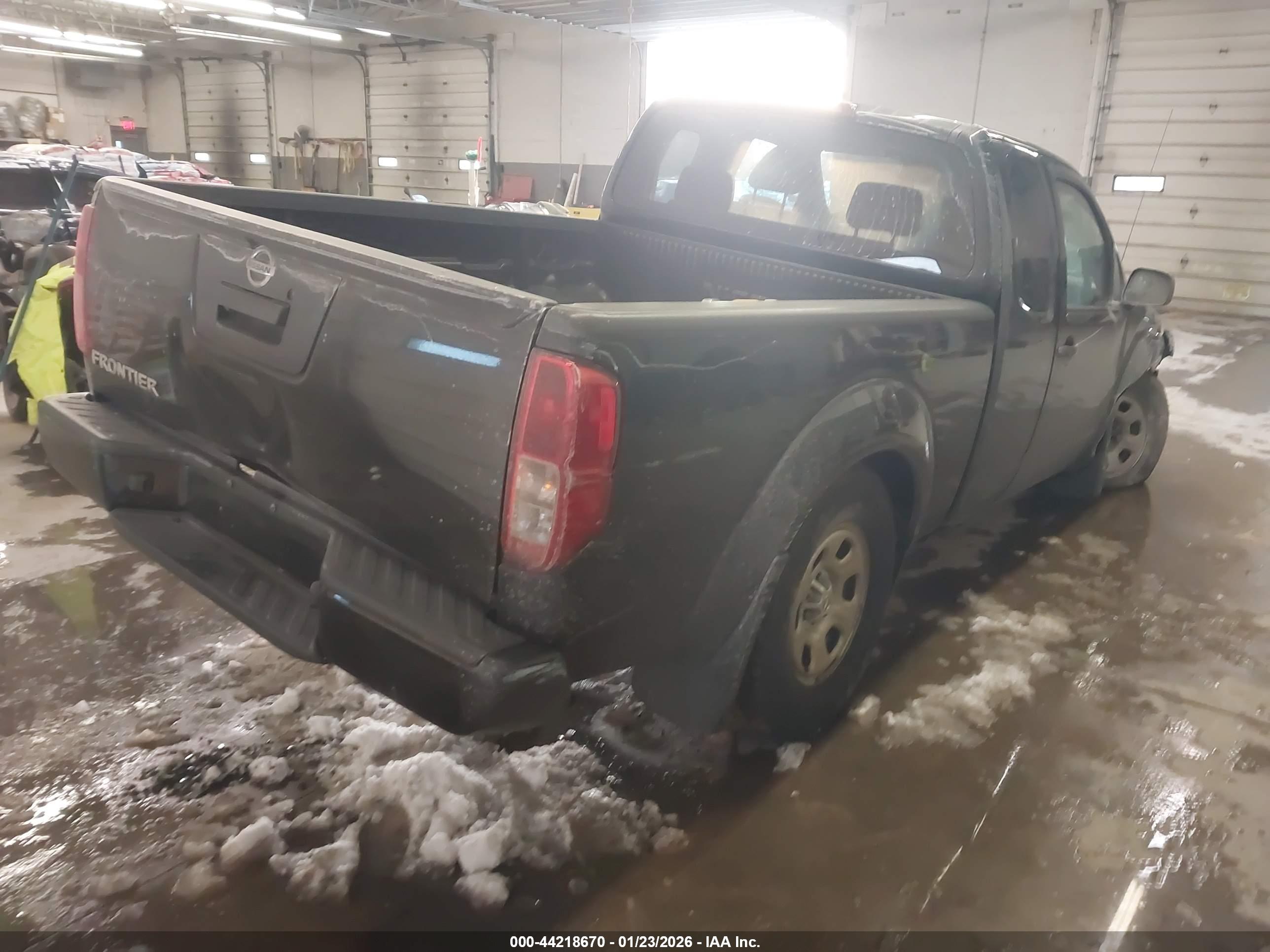 NISSAN FRONTIER image 4