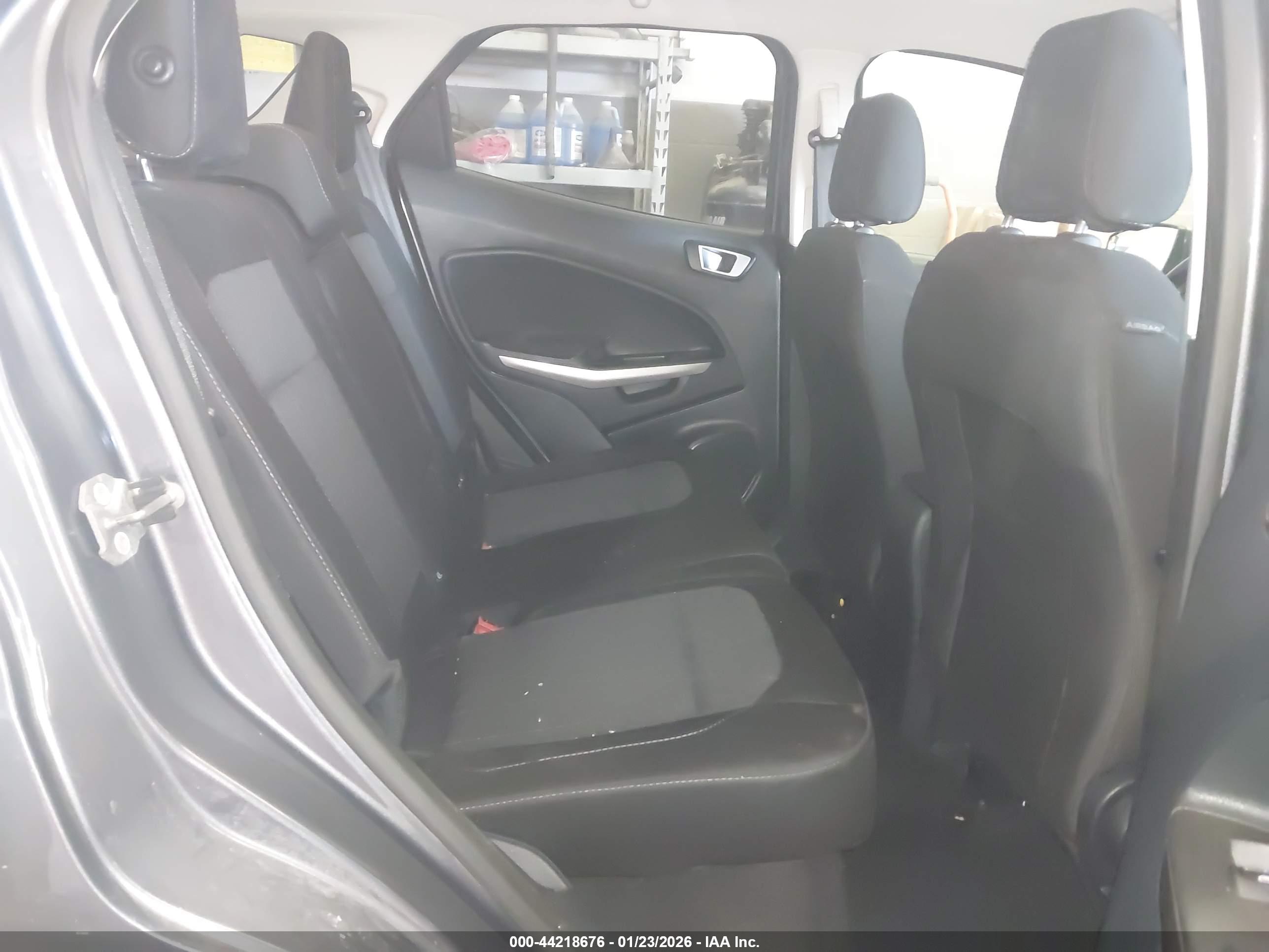 FORD ECOSPORT image 8