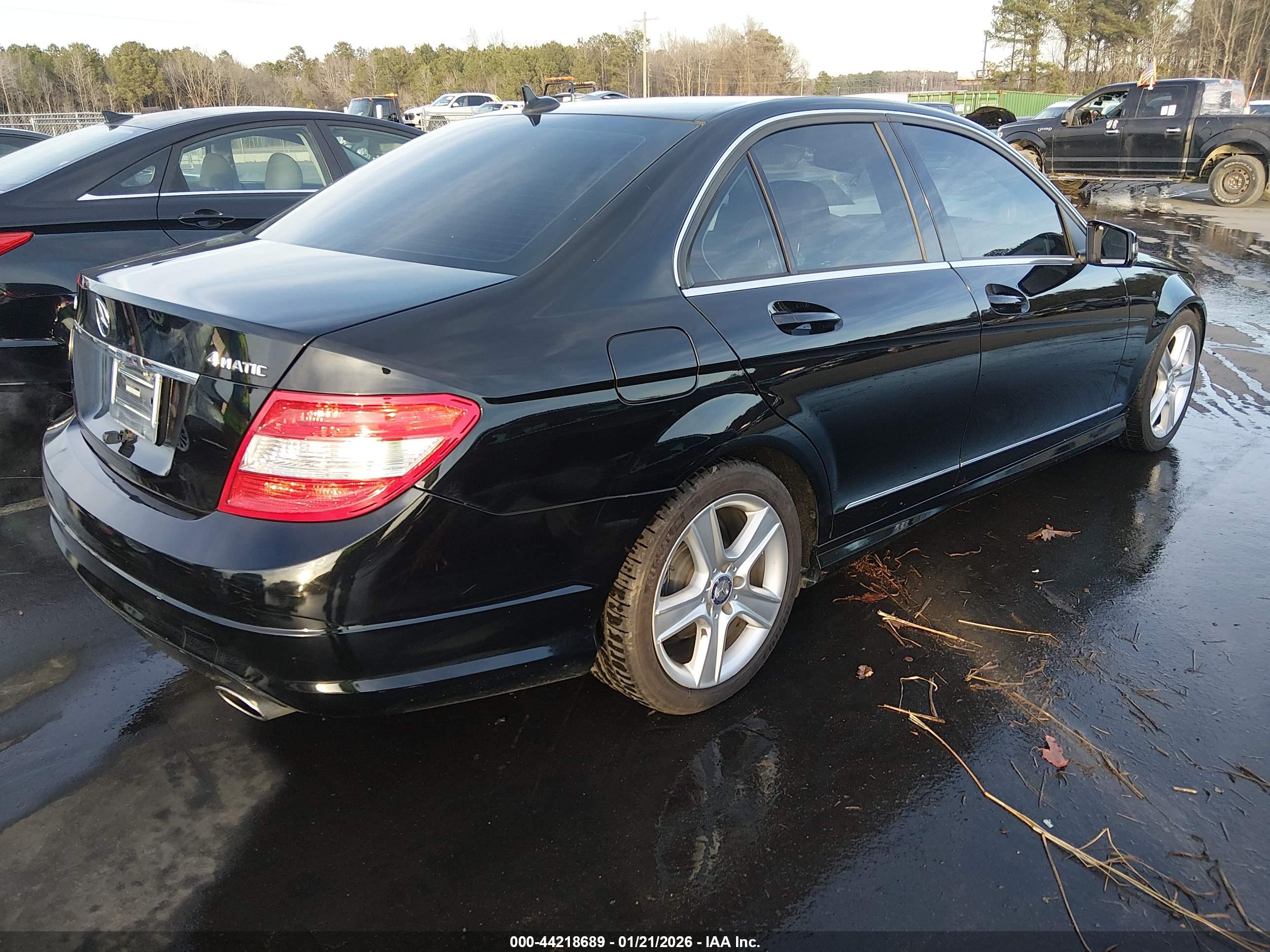 MERCEDES-BENZ C image 4