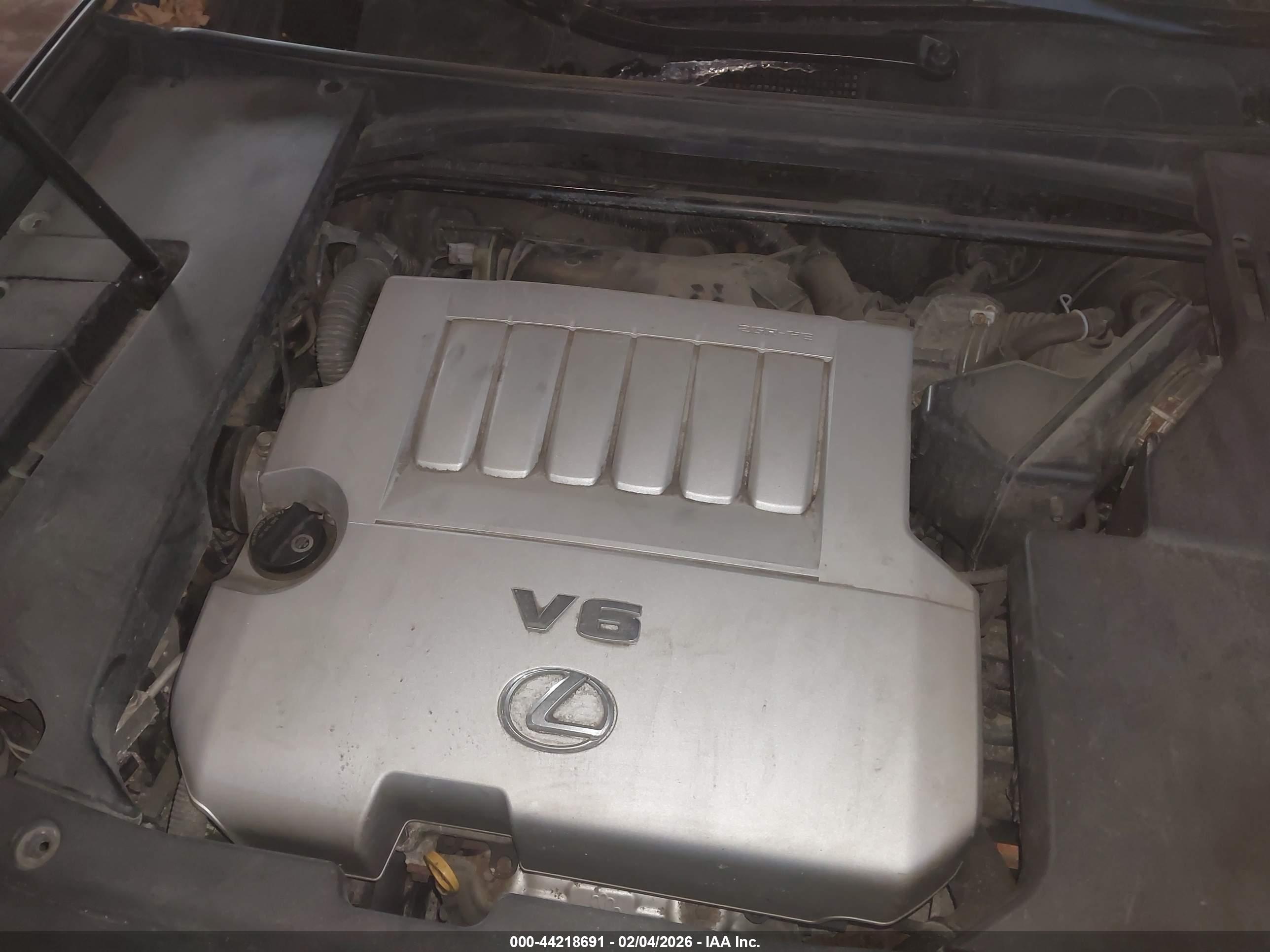 LEXUS ES image 10