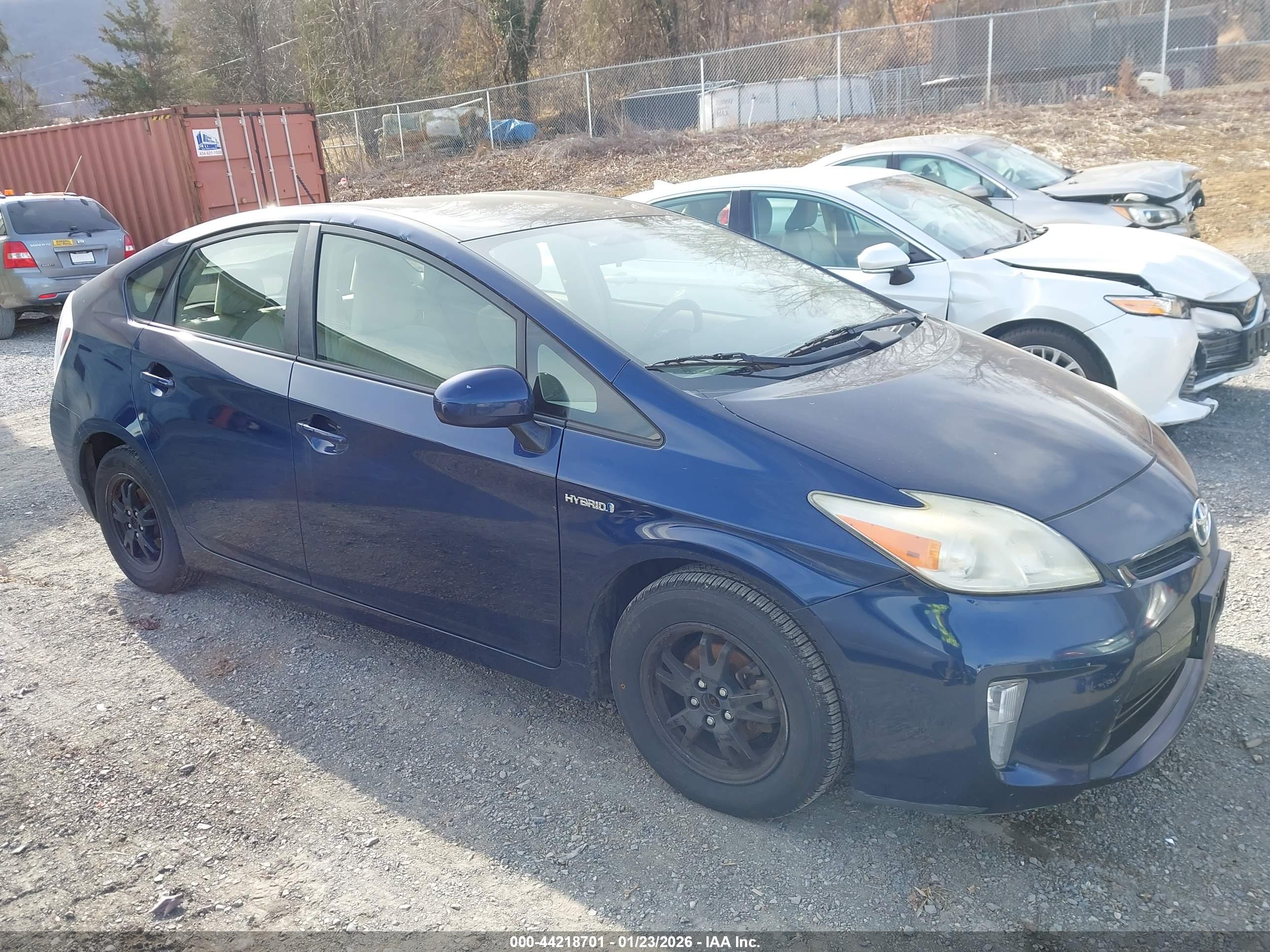 TOYOTA PRIUS image 6
