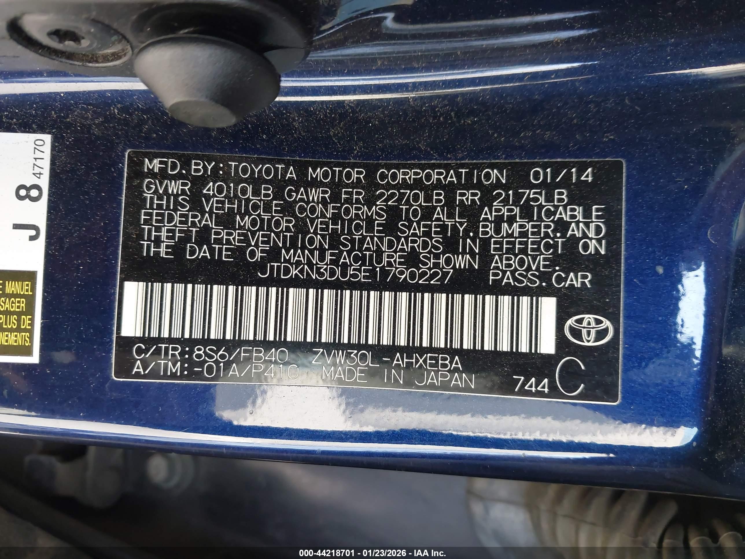 TOYOTA PRIUS image 9