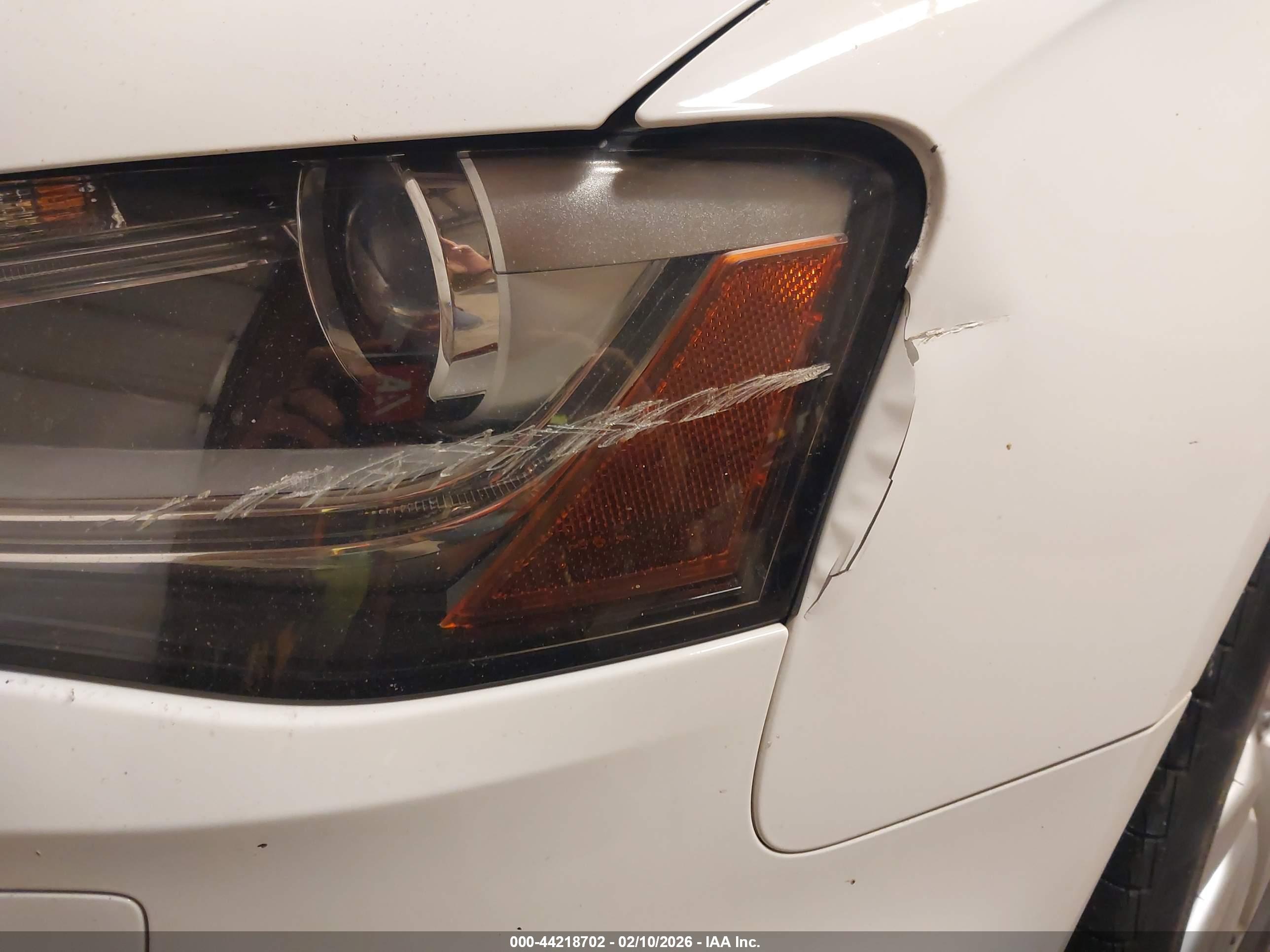 AUDI A4 image 6