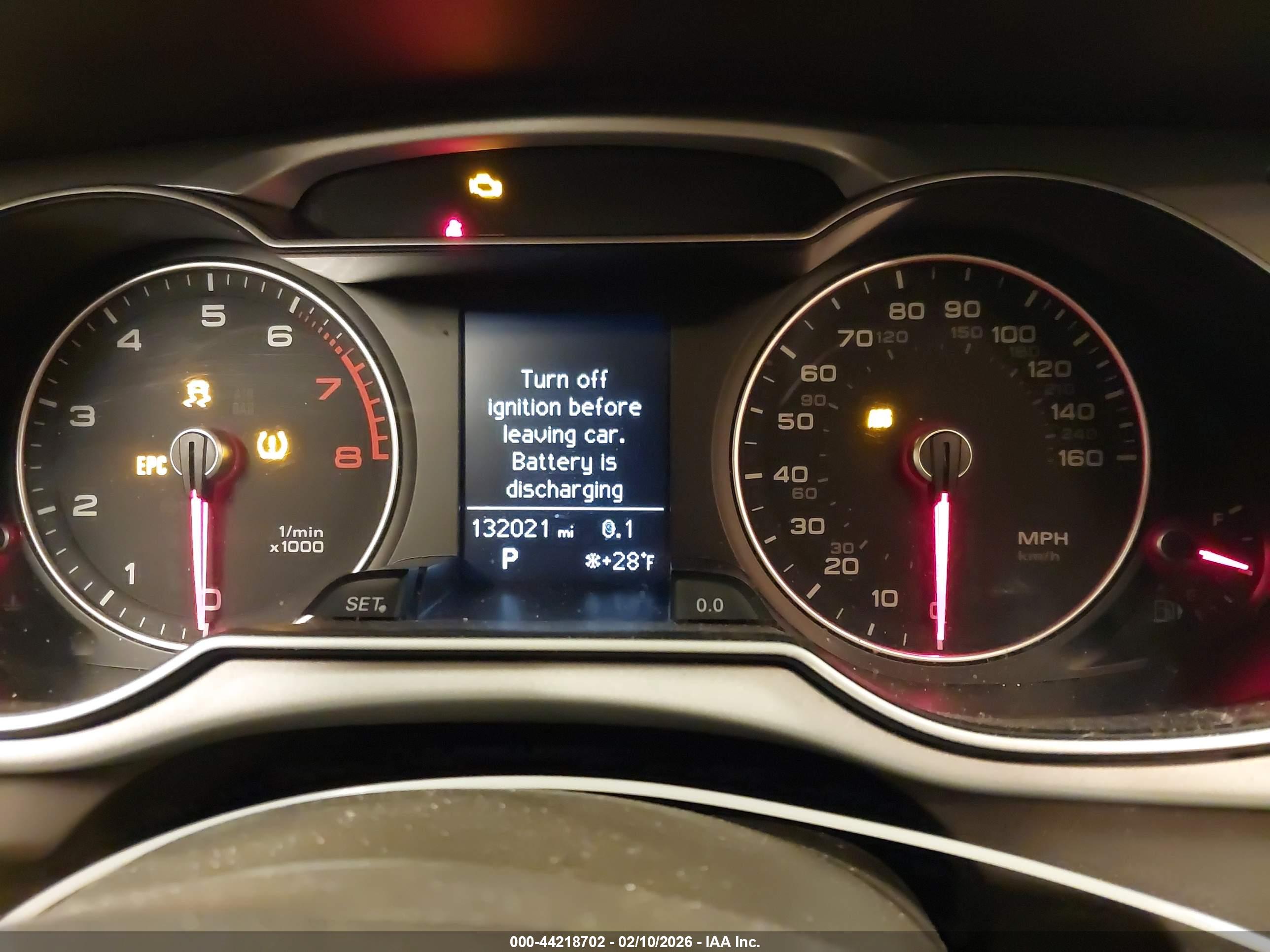 AUDI A4 image 7