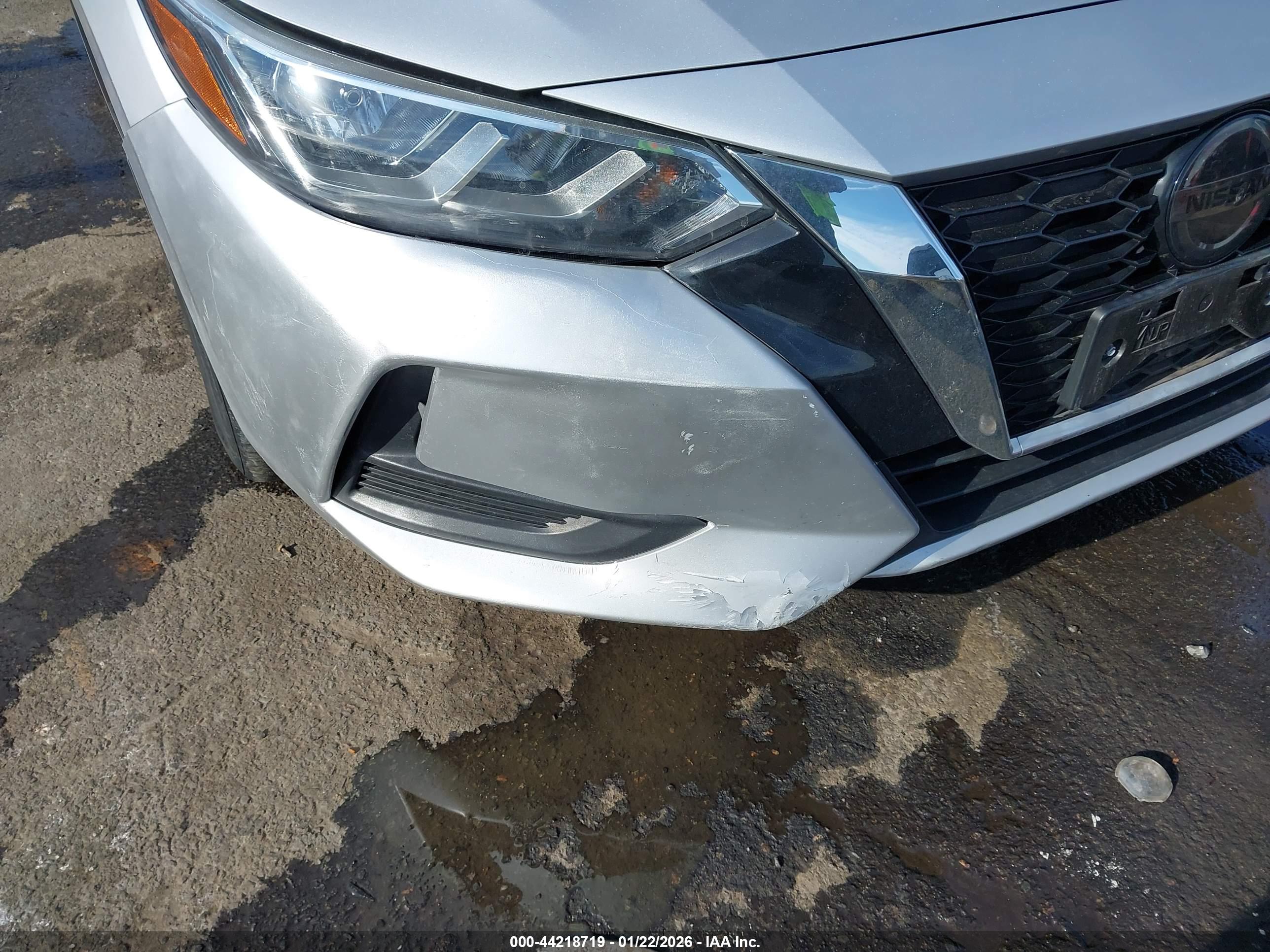 NISSAN SENTRA image 6