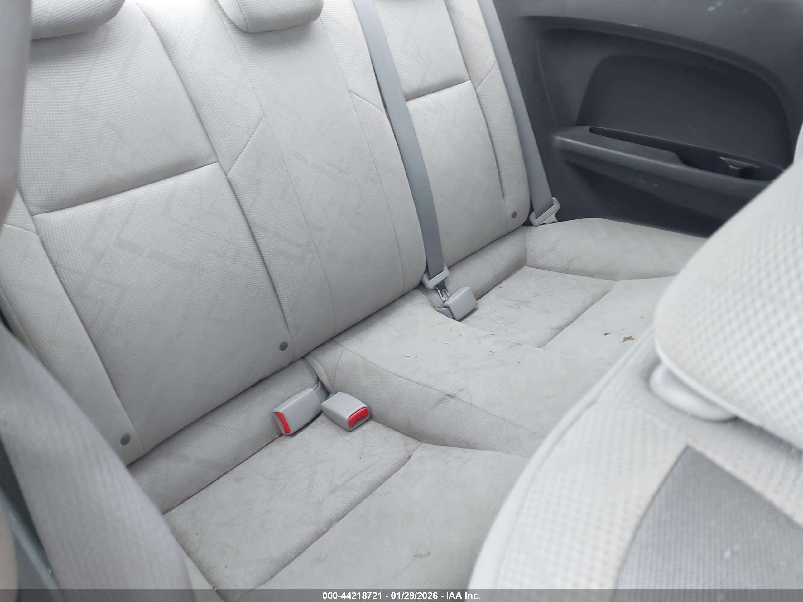 HONDA CIVIC image 8