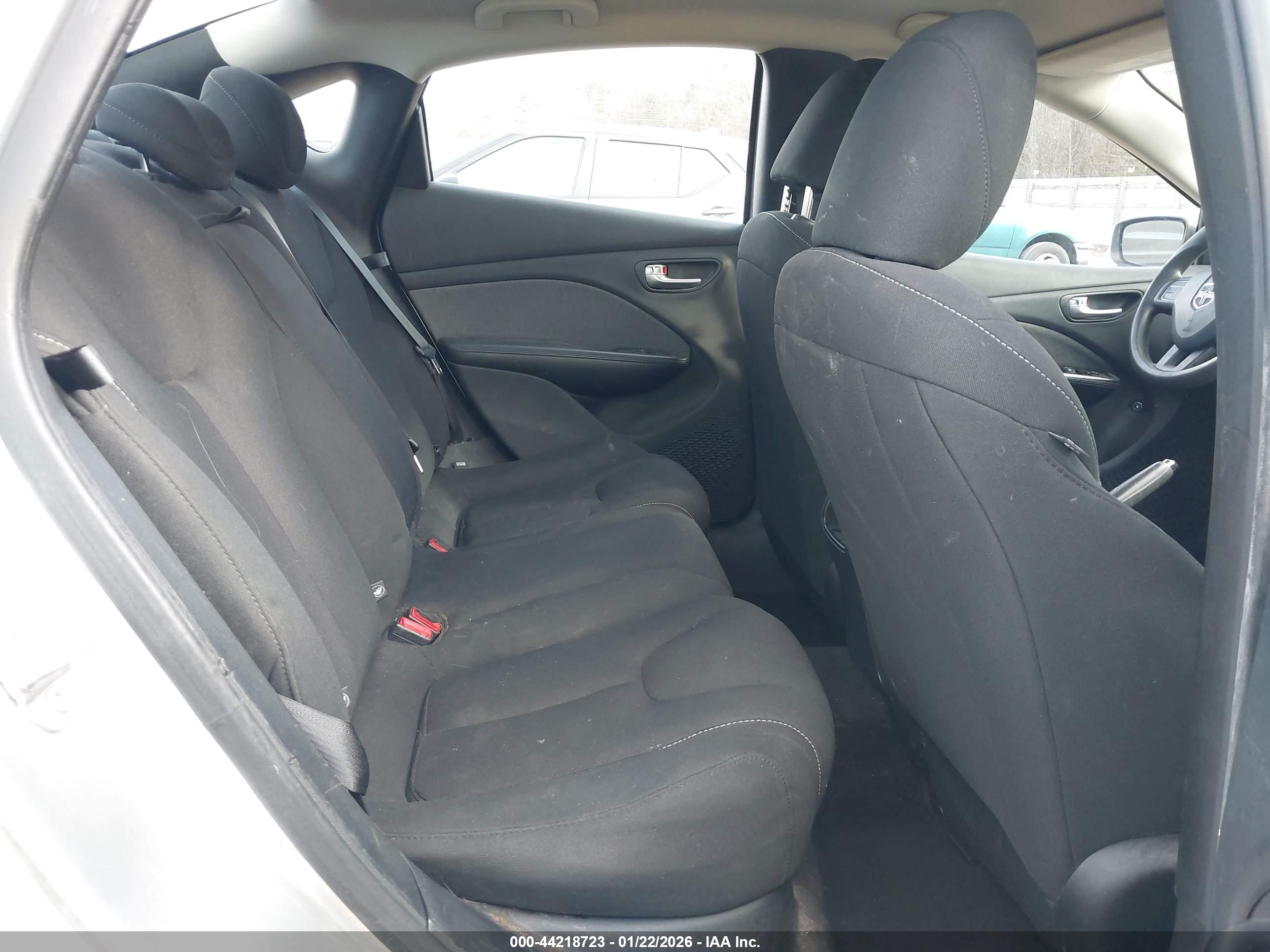 DODGE DART image 8
