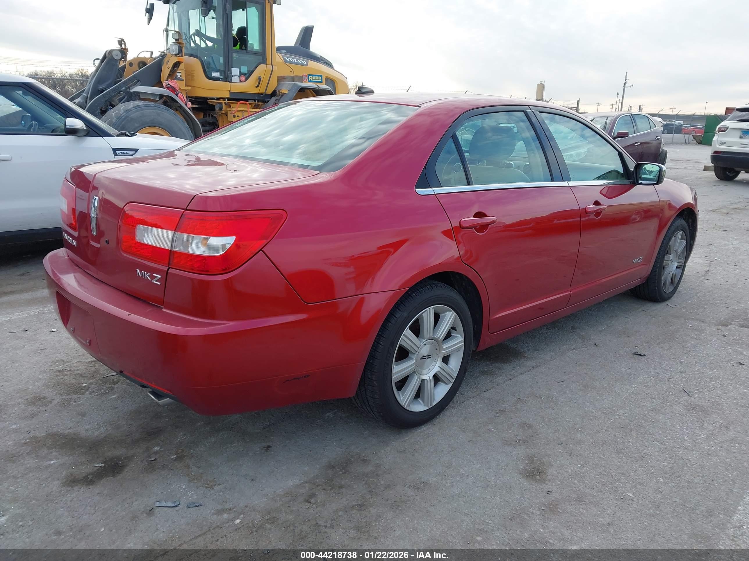 LINCOLN MKZ image 4