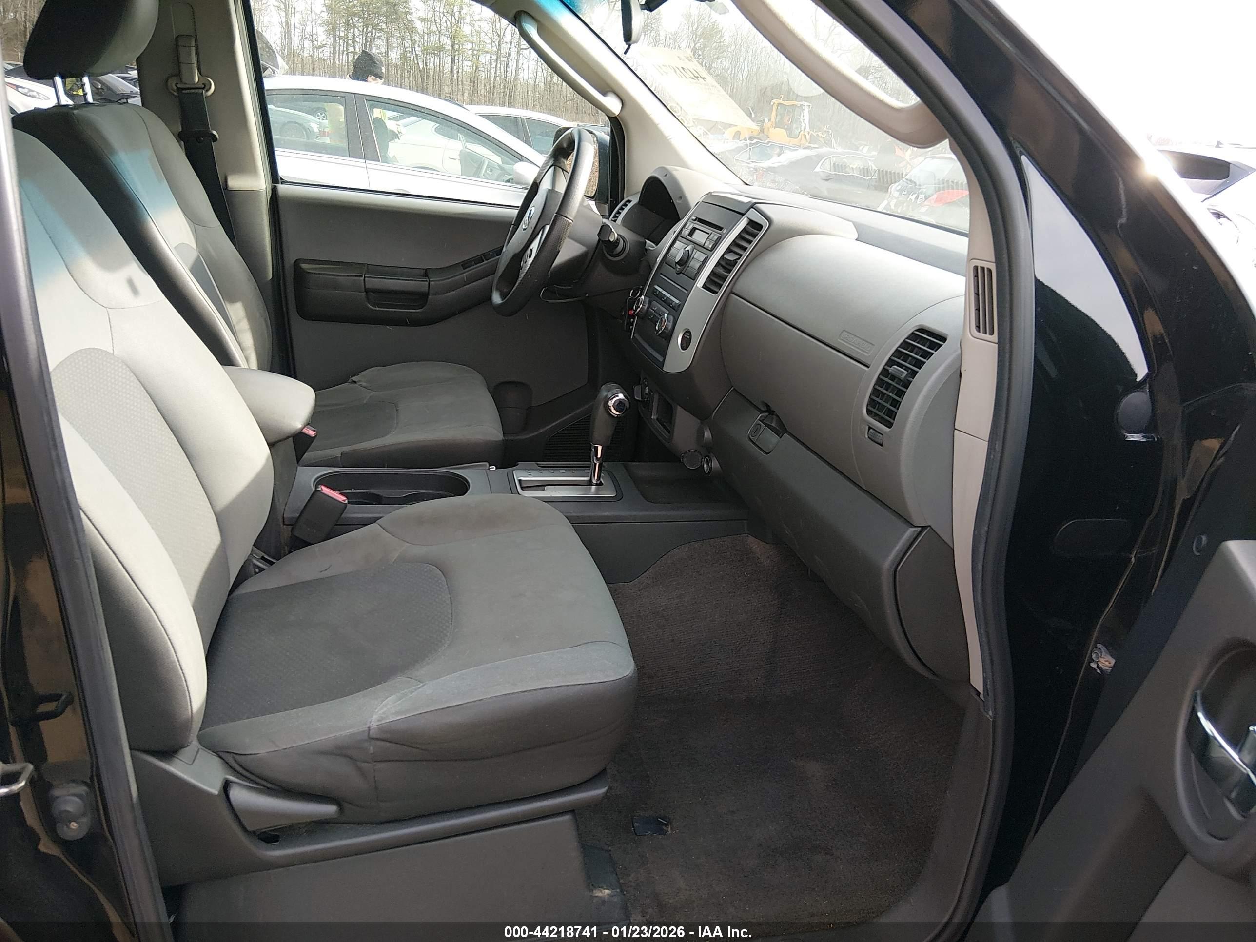 NISSAN XTERRA image 5