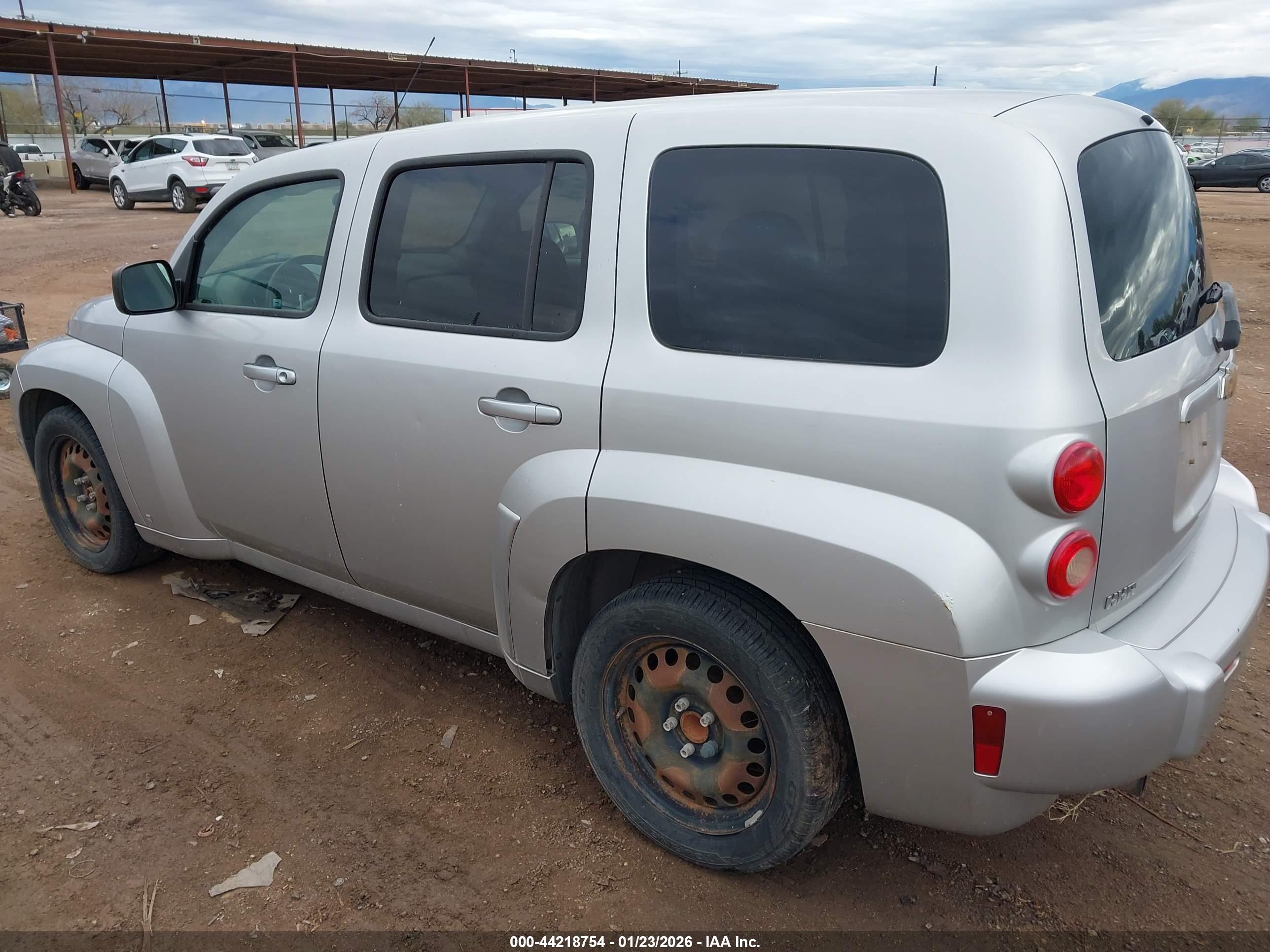 CHEVROLET HHR image 3