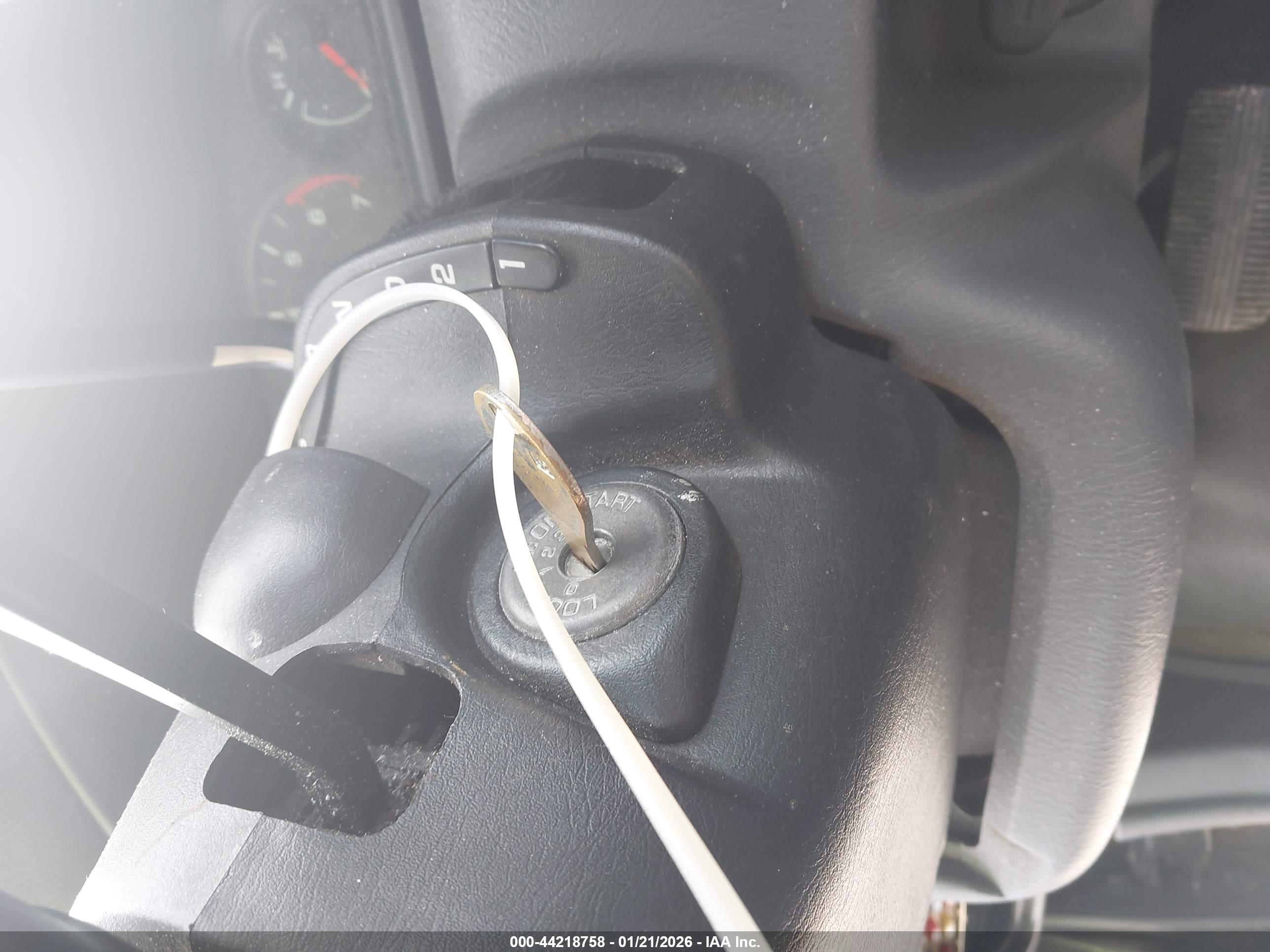 NISSAN FRONTIER image 11