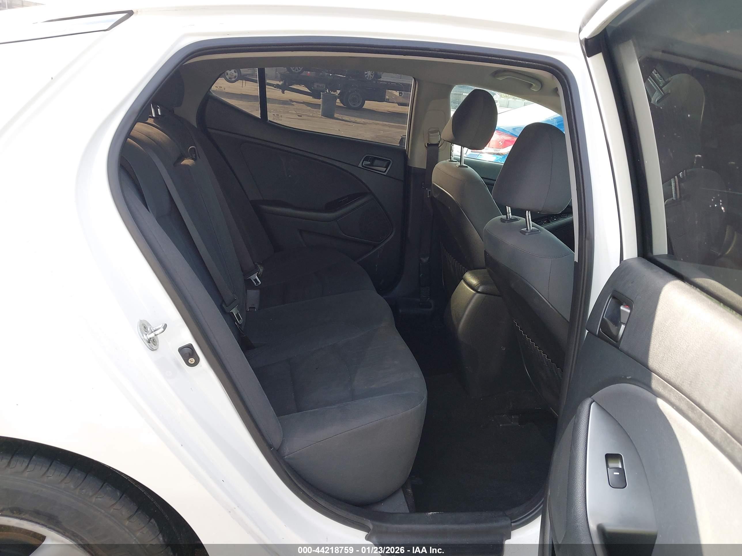 KIA OPTIMA image 8