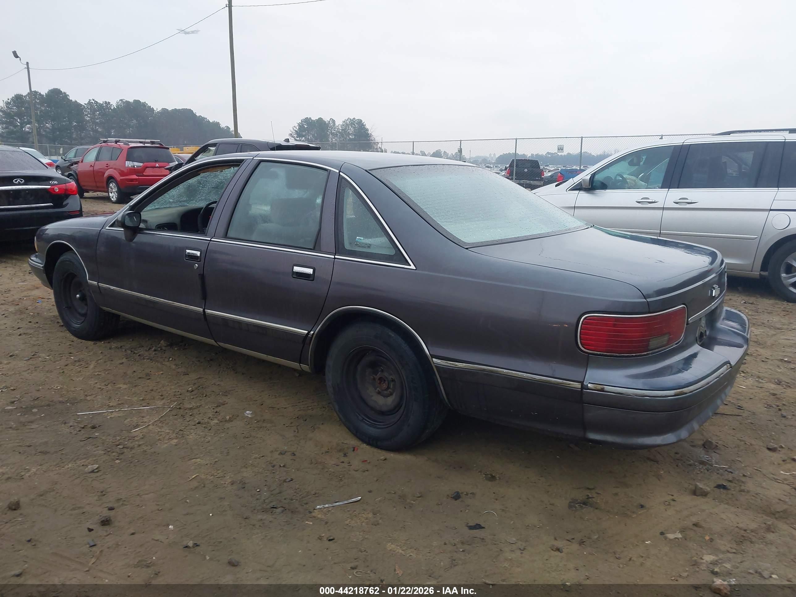 CHEVROLET CAPRICE image 3