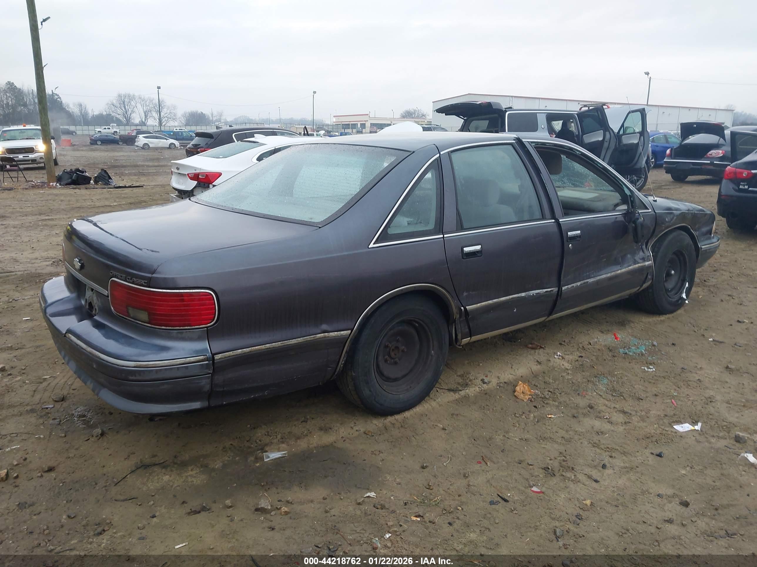 CHEVROLET CAPRICE image 4