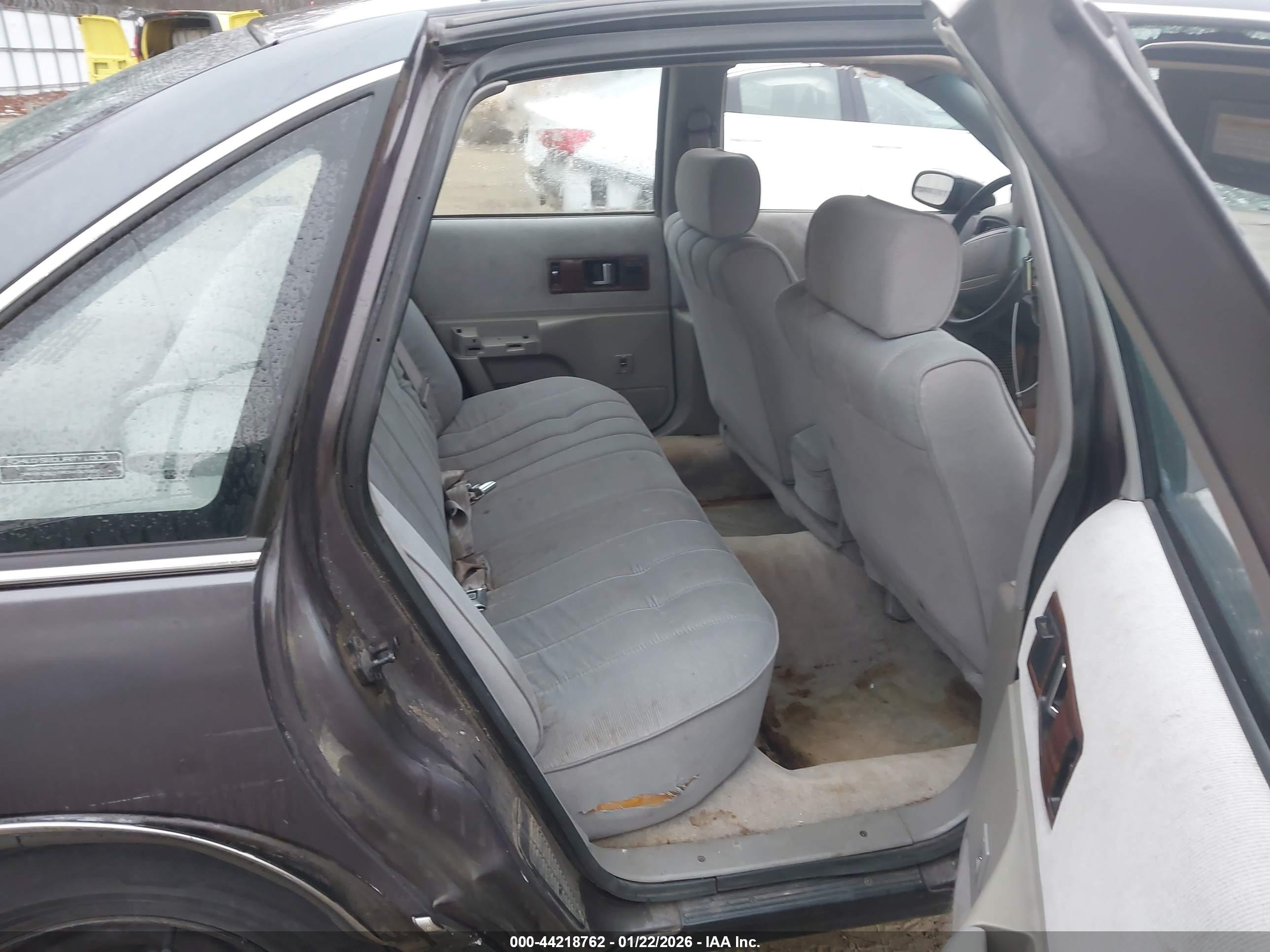 CHEVROLET CAPRICE image 8