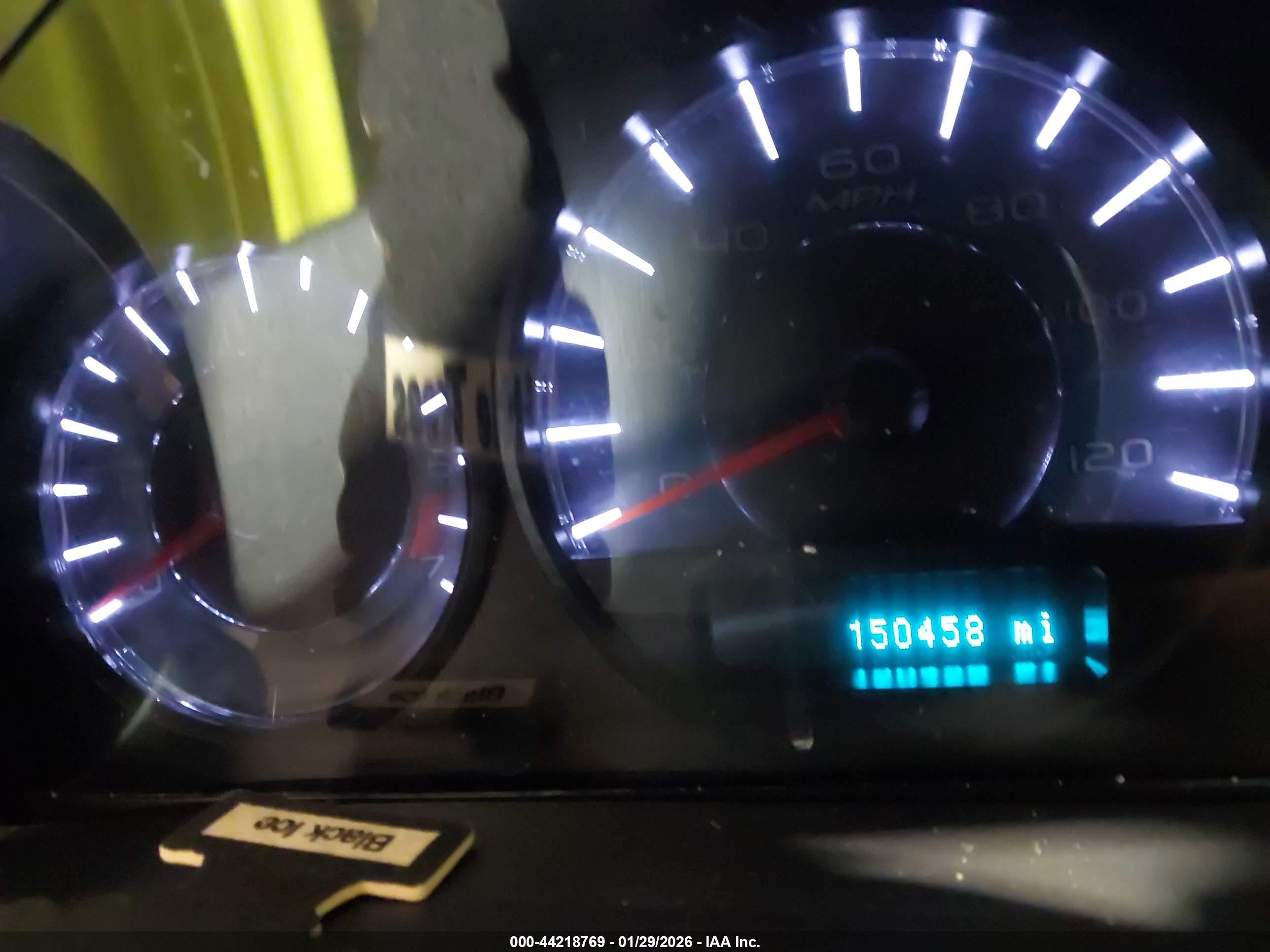 FORD FUSION image 7
