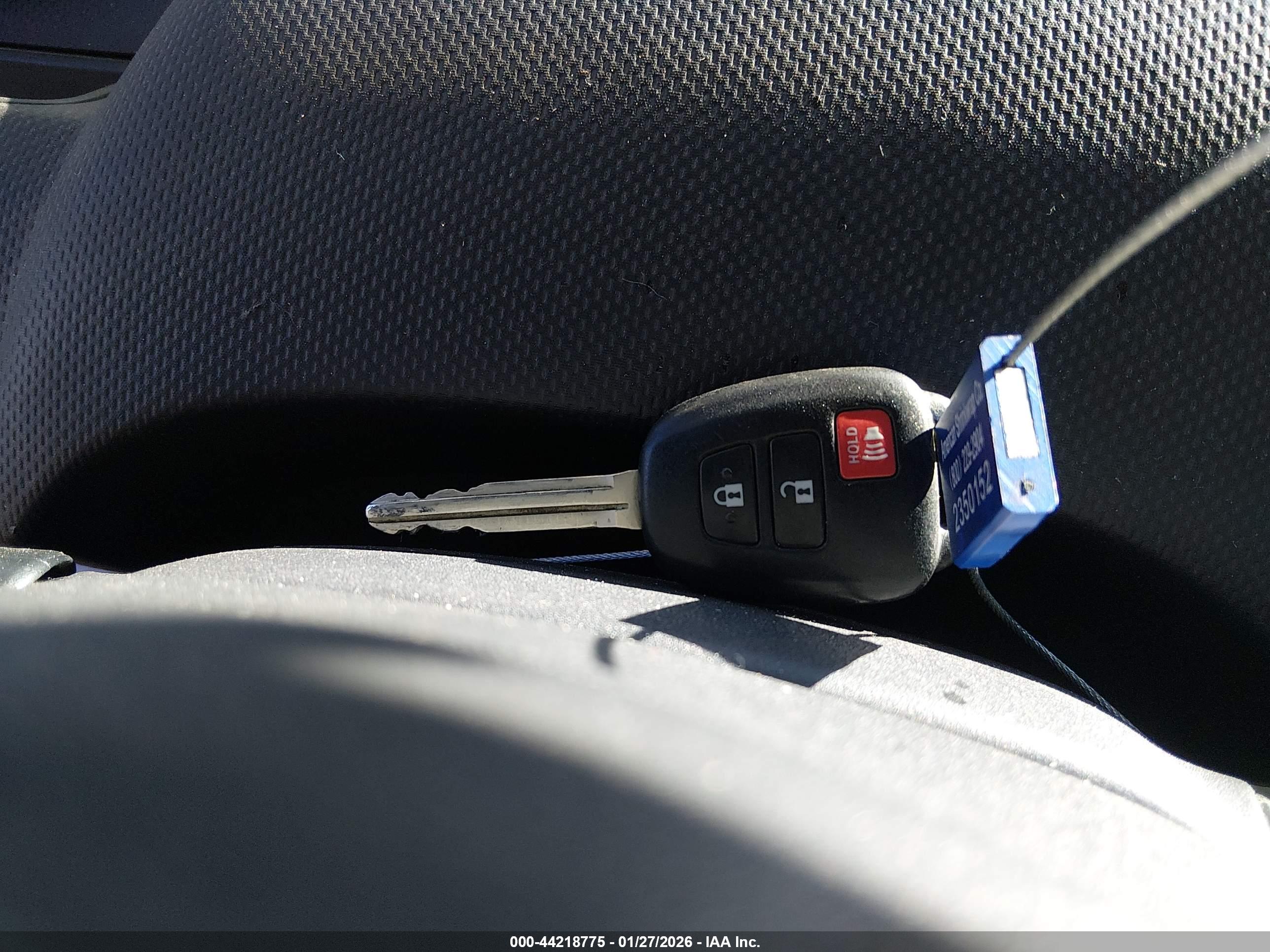 SCION XB image 11