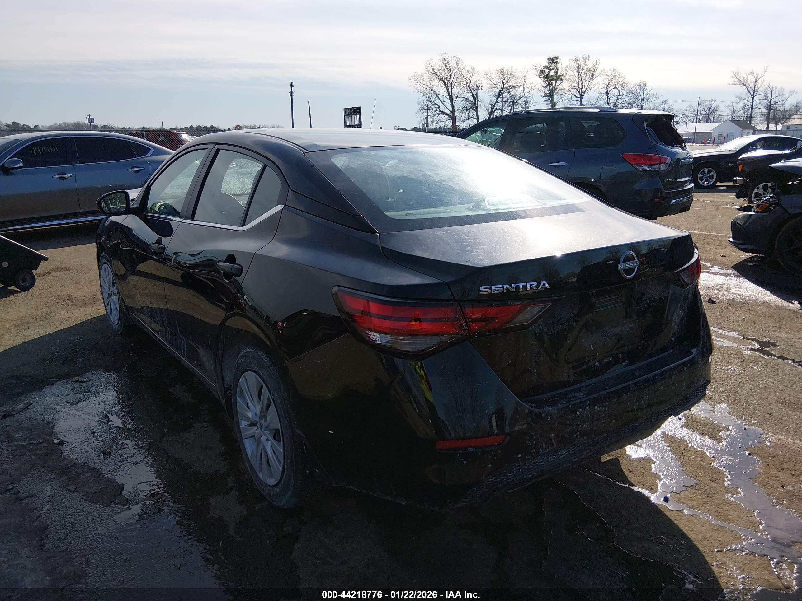 NISSAN SENTRA image 3