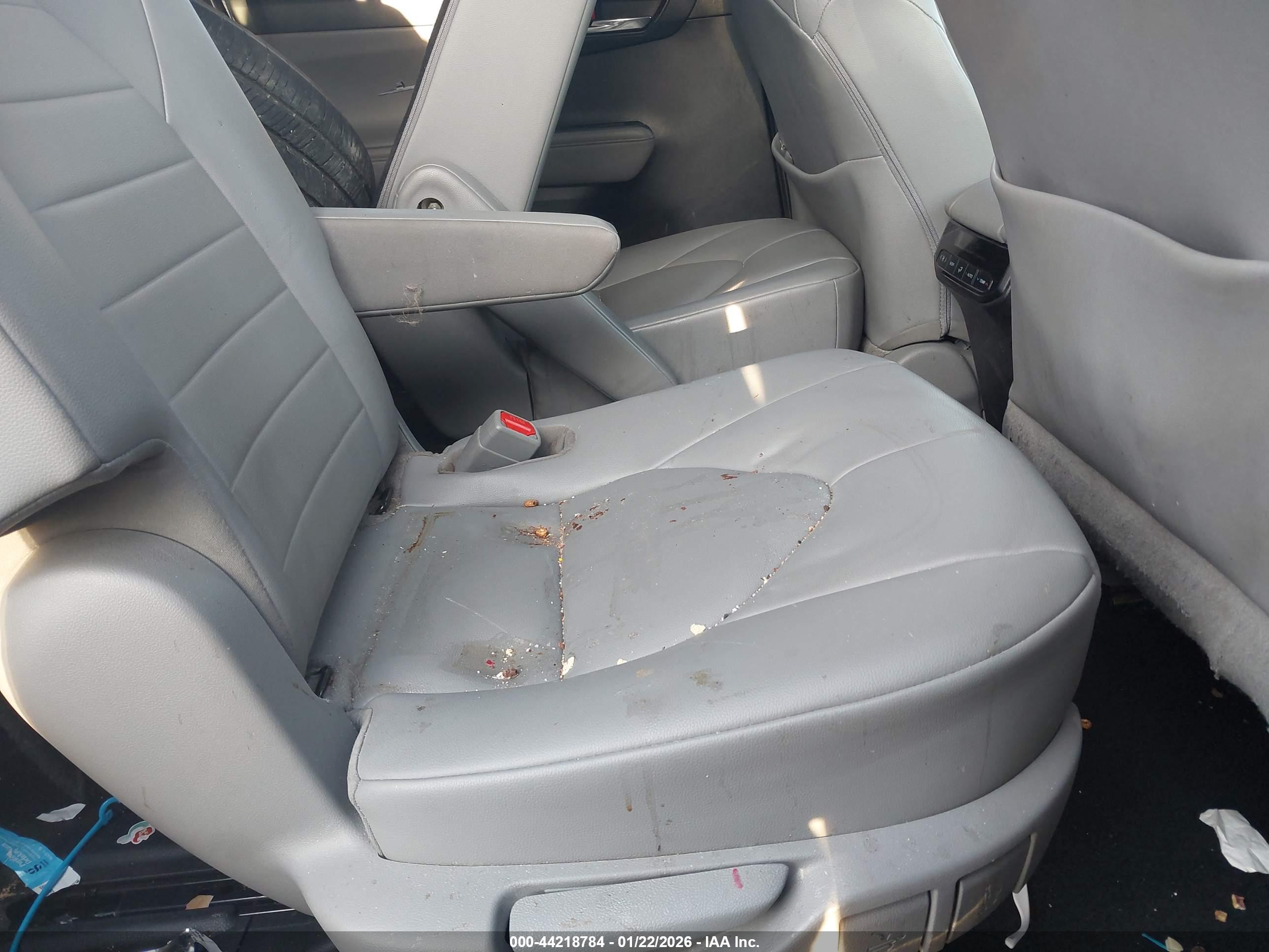 TOYOTA HIGHLANDER image 8
