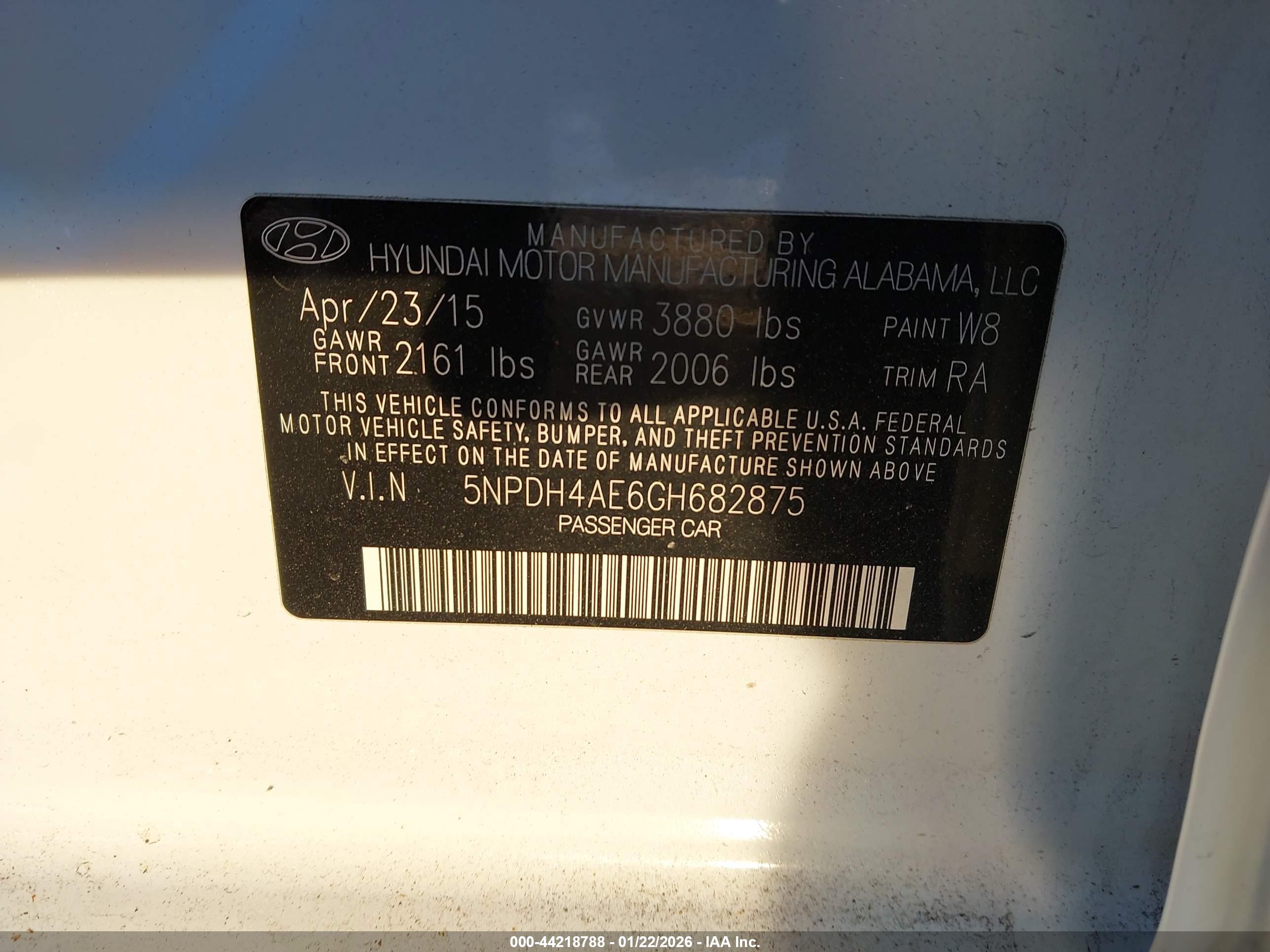 HYUNDAI ELANTRA image 9