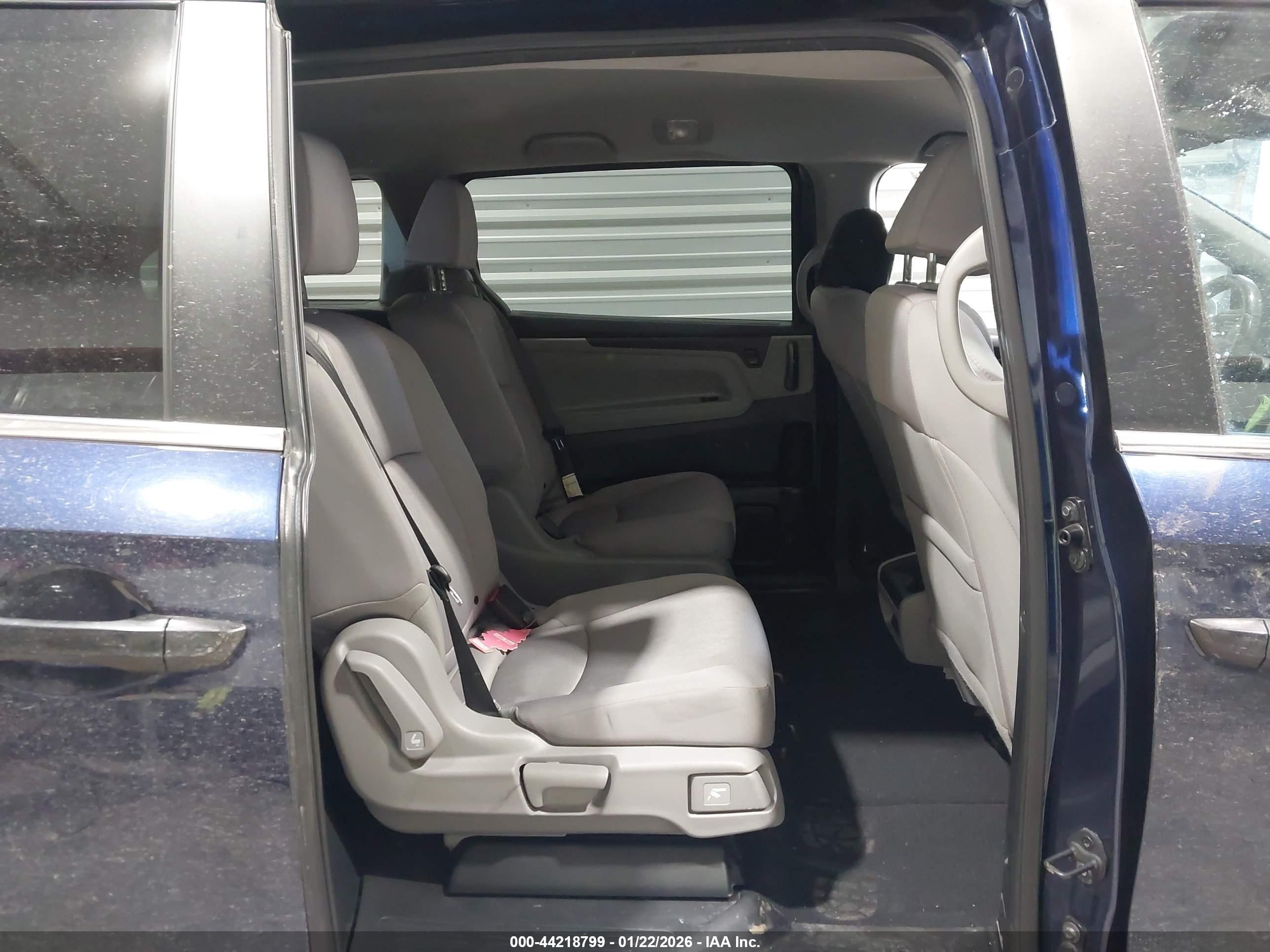 HONDA ODYSSEY image 8