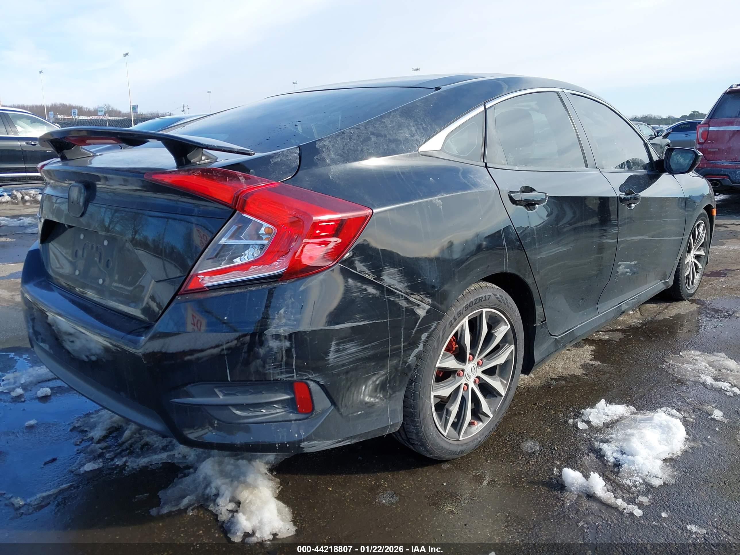 HONDA CIVIC image 4