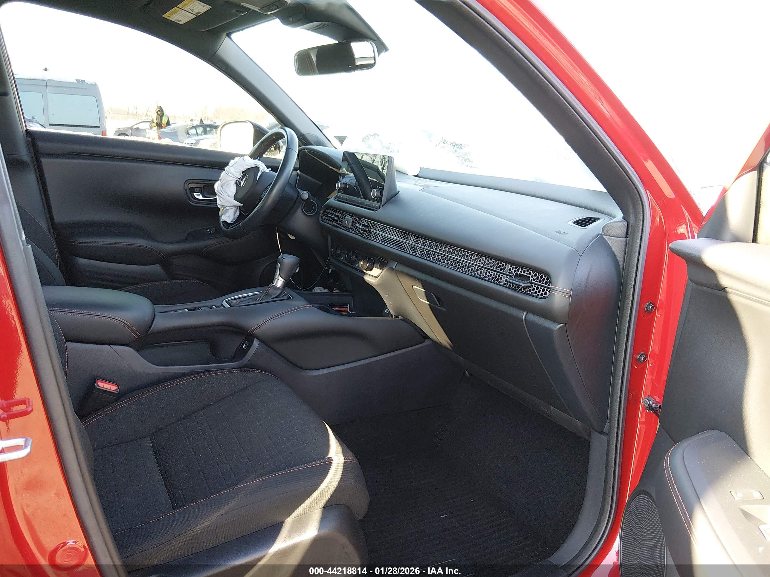 HONDA HR-V image 5