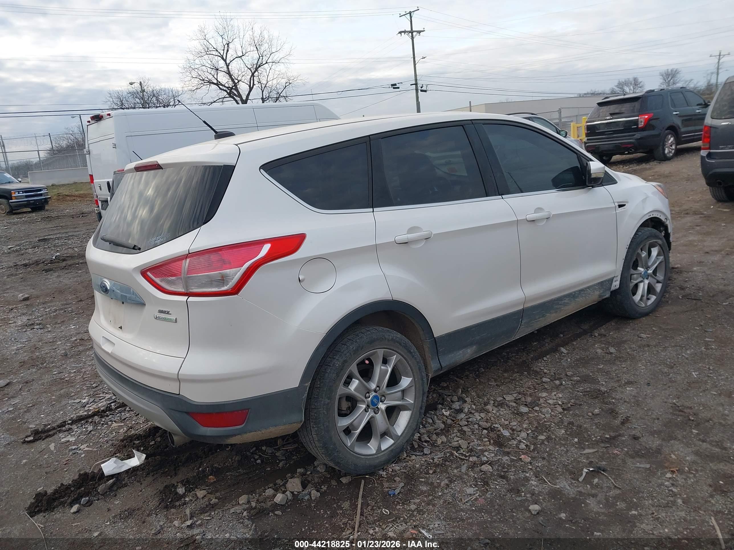 FORD ESCAPE image 4