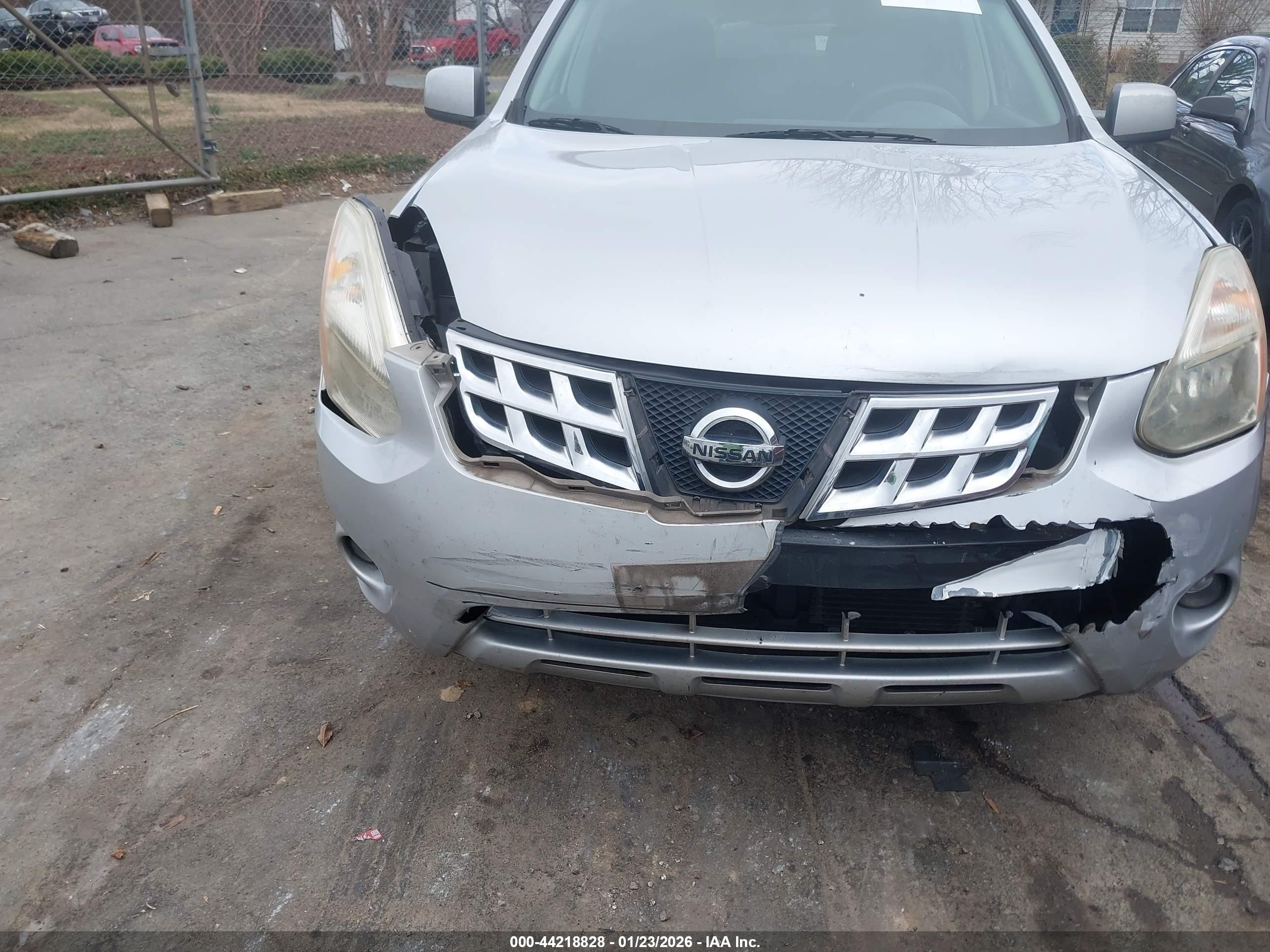 NISSAN ROGUE image 6