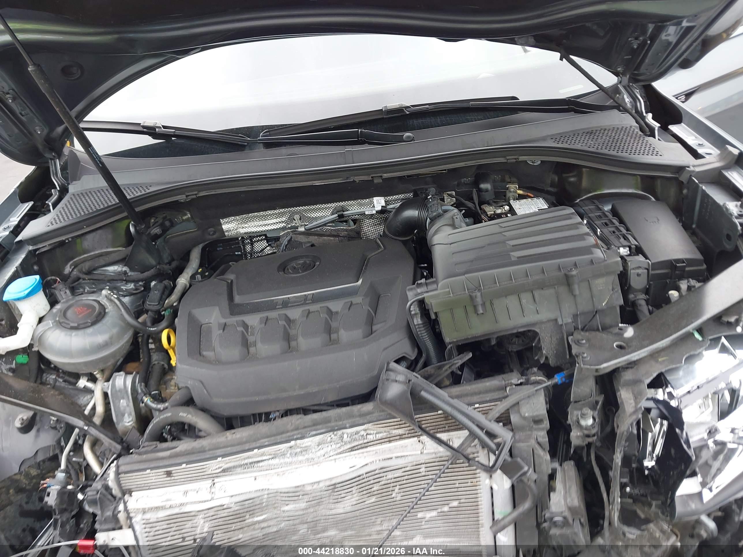 VOLKSWAGEN TIGUAN image 10
