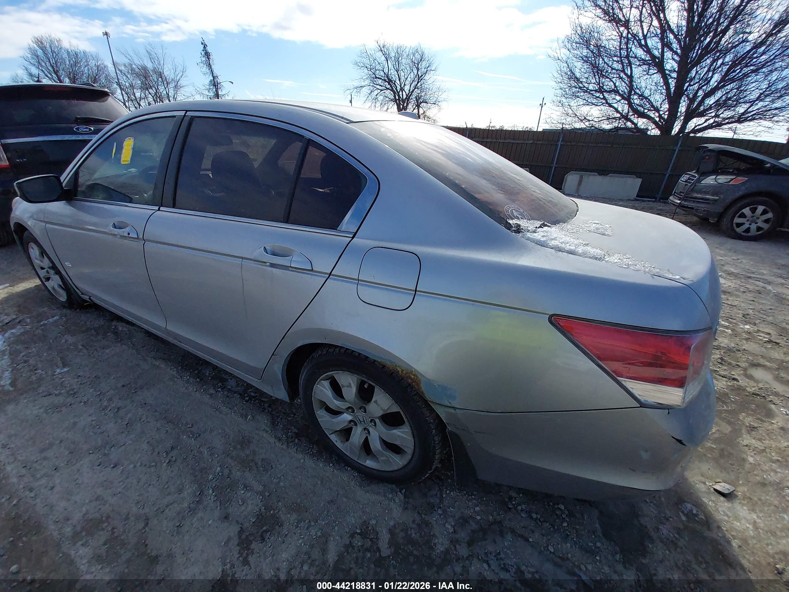 HONDA ACCORD image 3