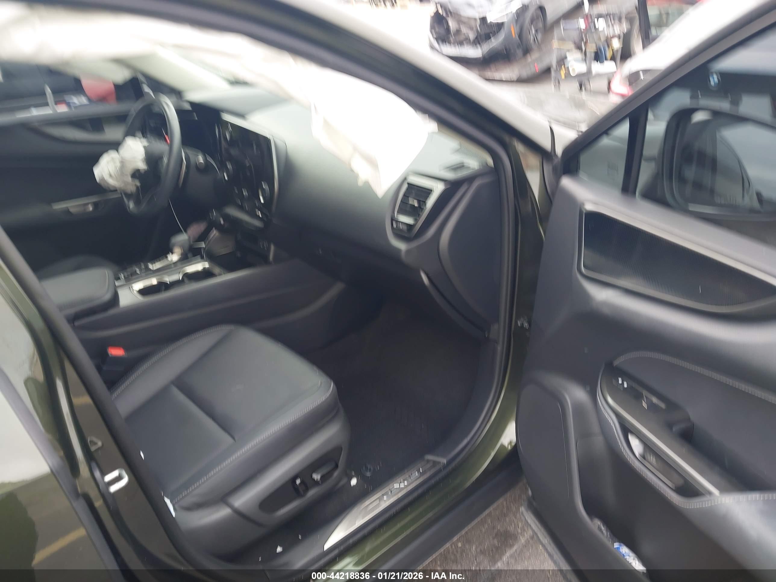 LEXUS NX image 5