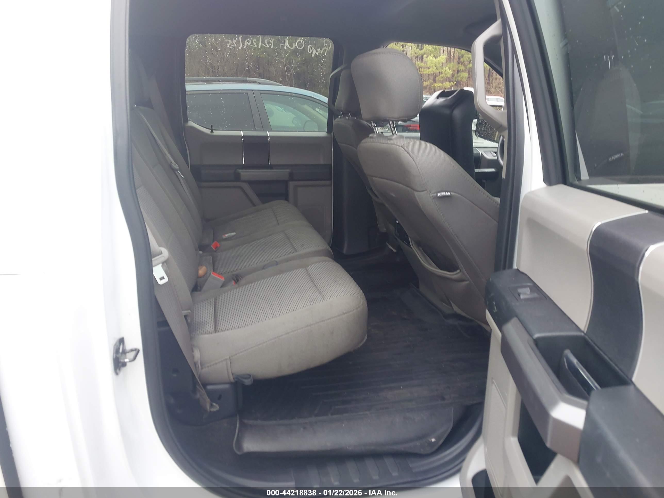 FORD F-150 image 8